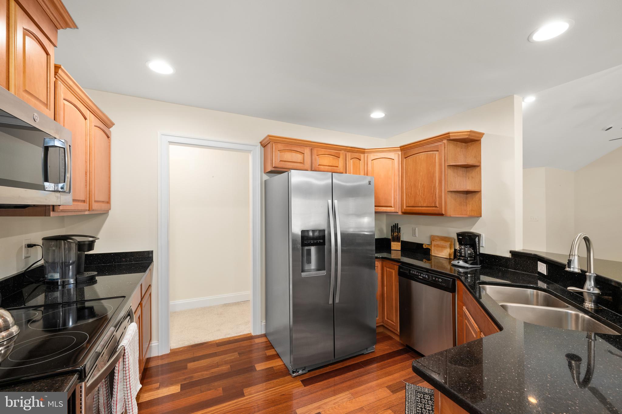 LUCKY ESTATES - Residential