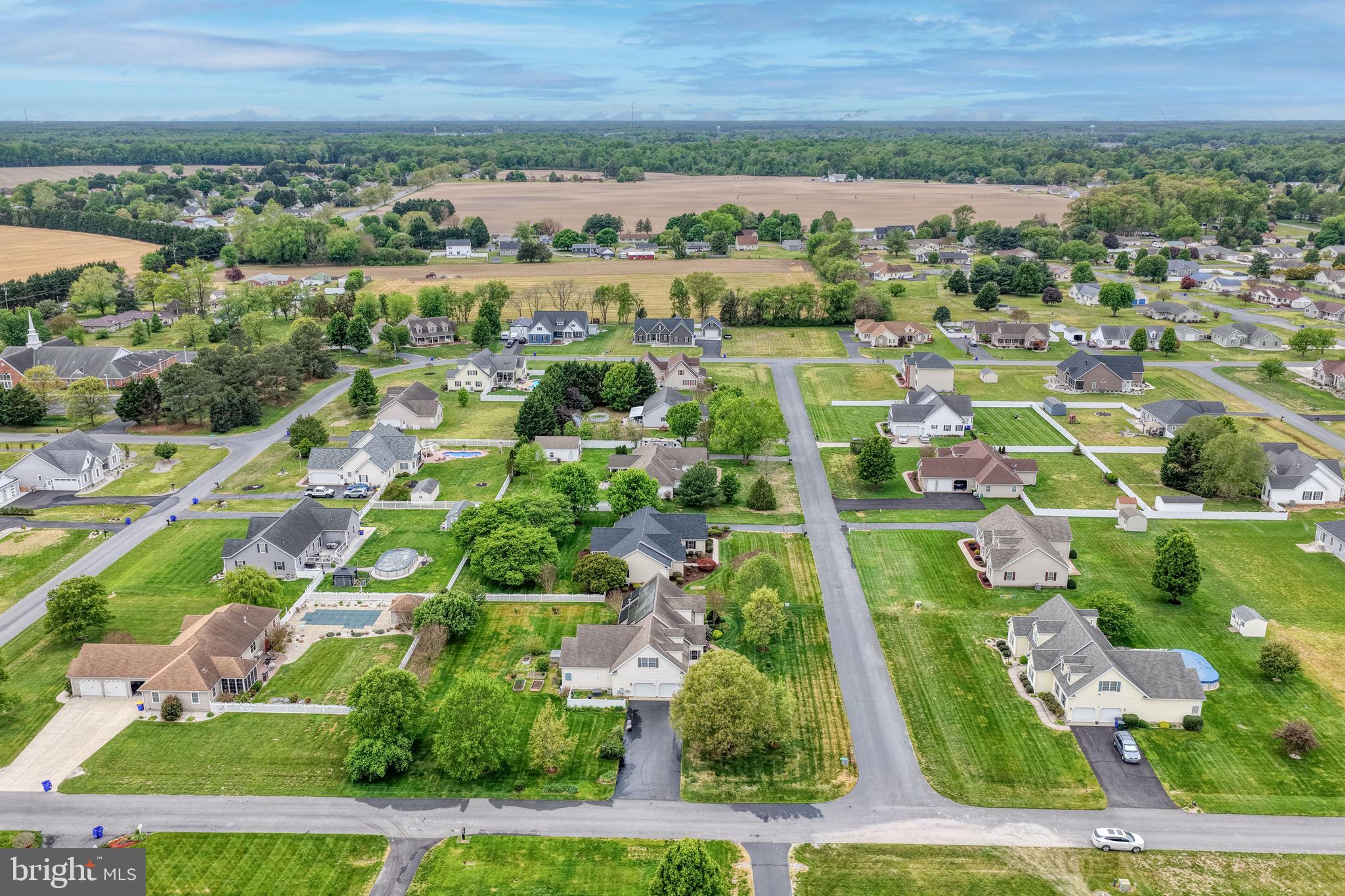LUCKY ESTATES - Residential