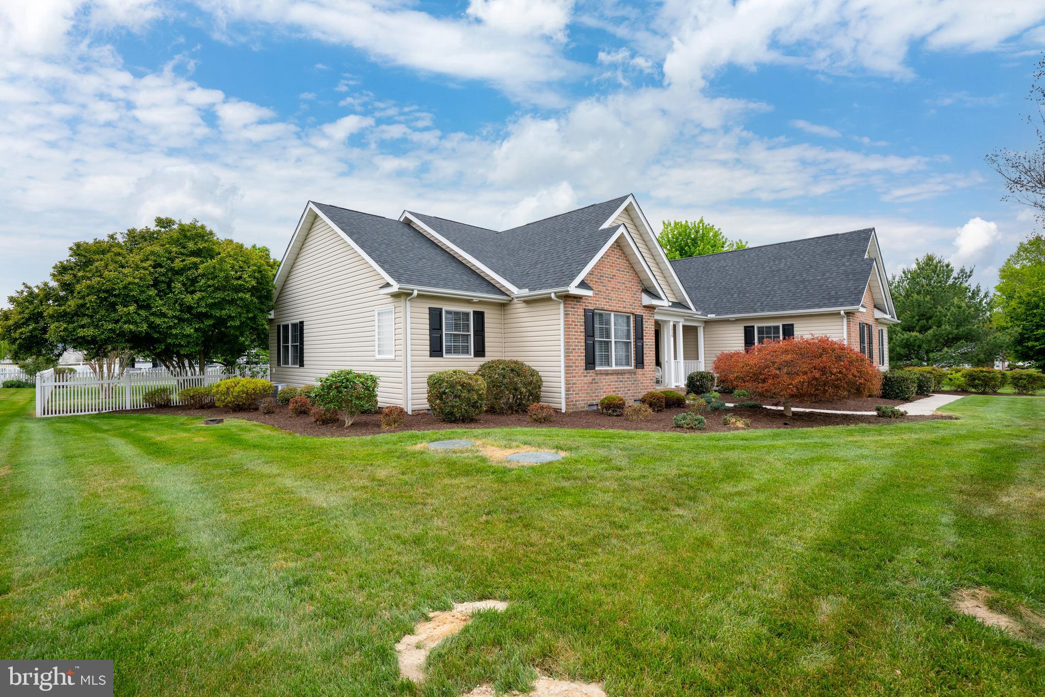 LUCKY ESTATES - Residential