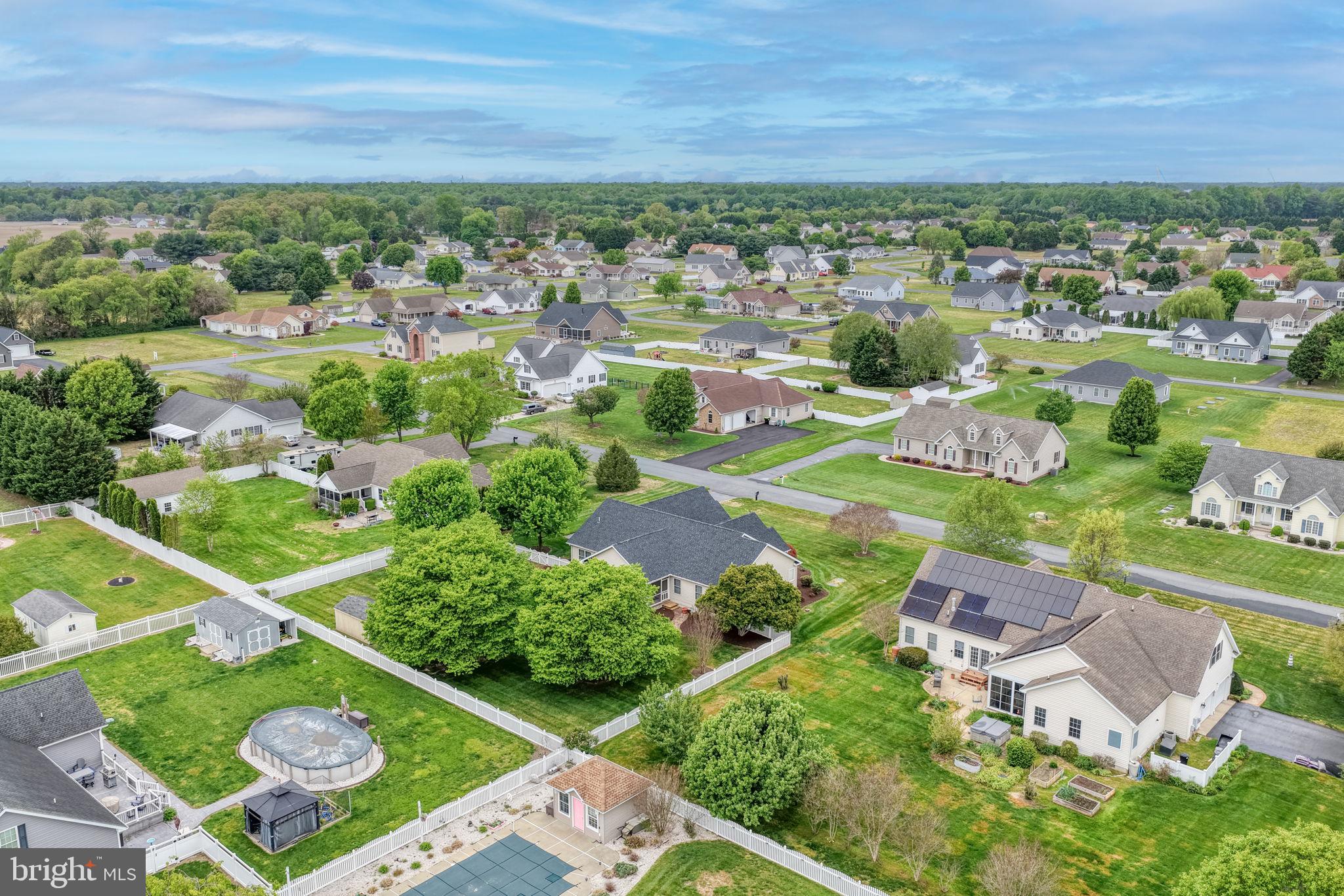 LUCKY ESTATES - Residential