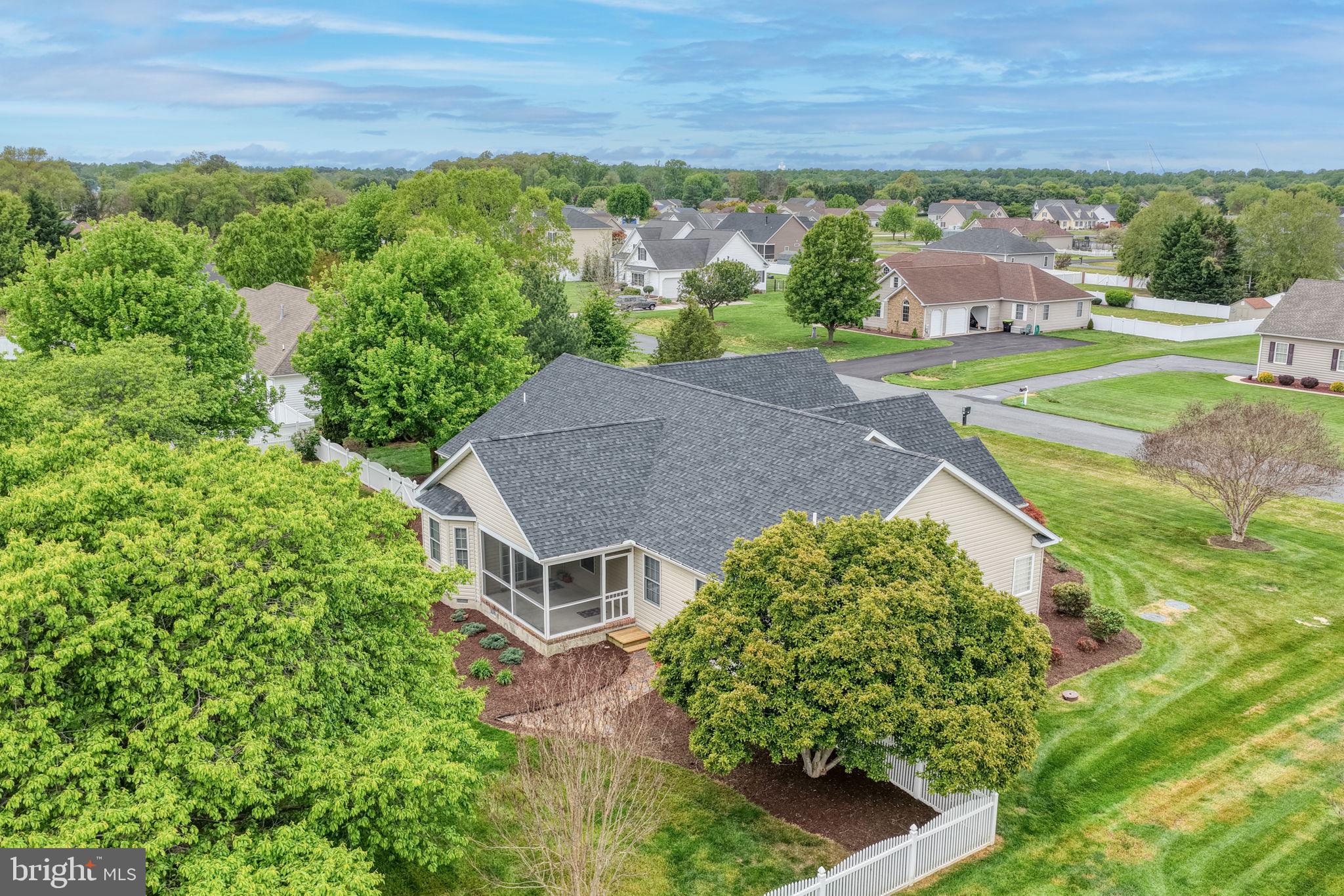 LUCKY ESTATES - Residential