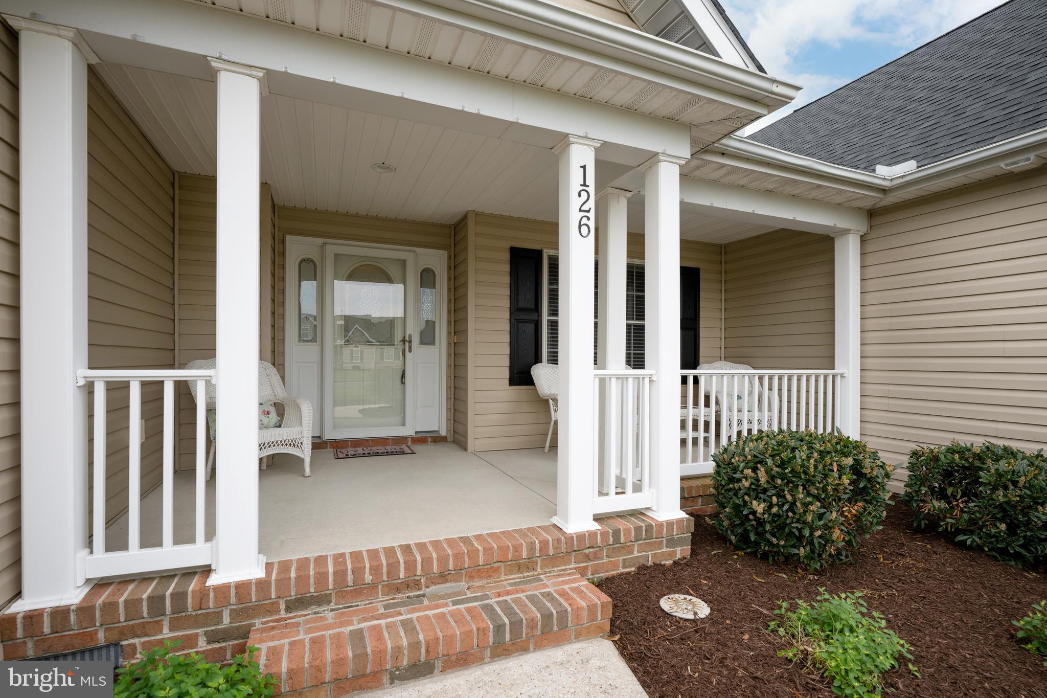 LUCKY ESTATES - Residential