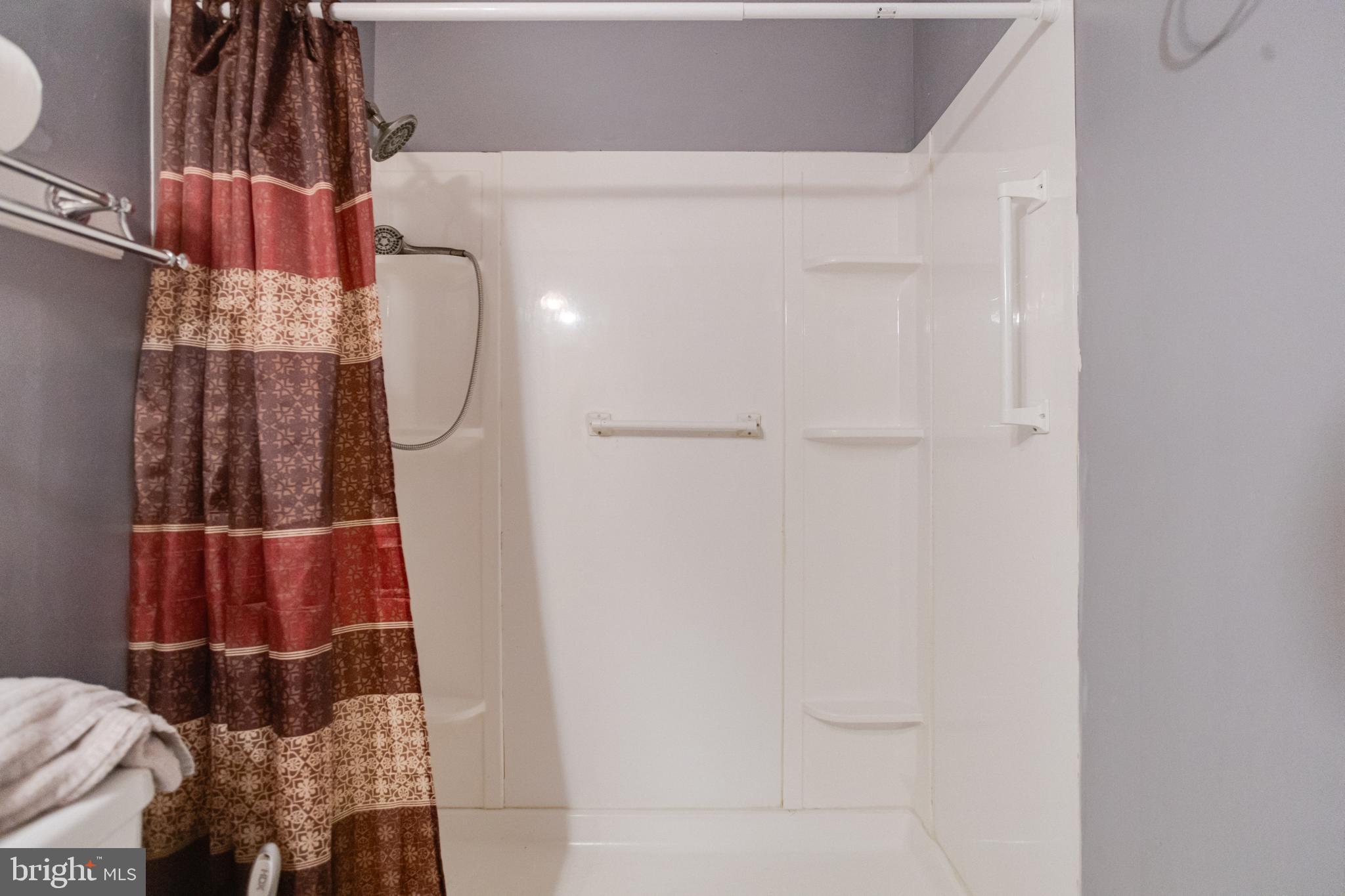 COLORA - Residential