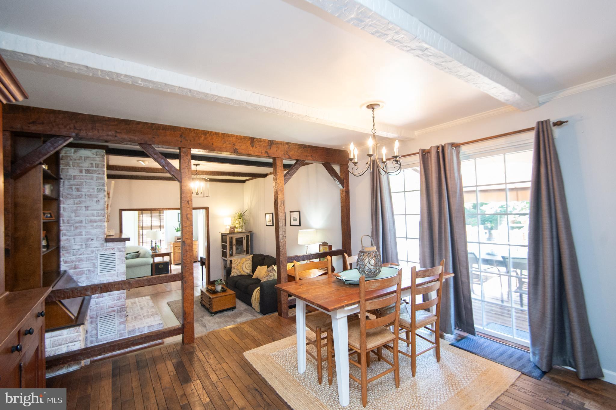 ALGONQUIN - Residential