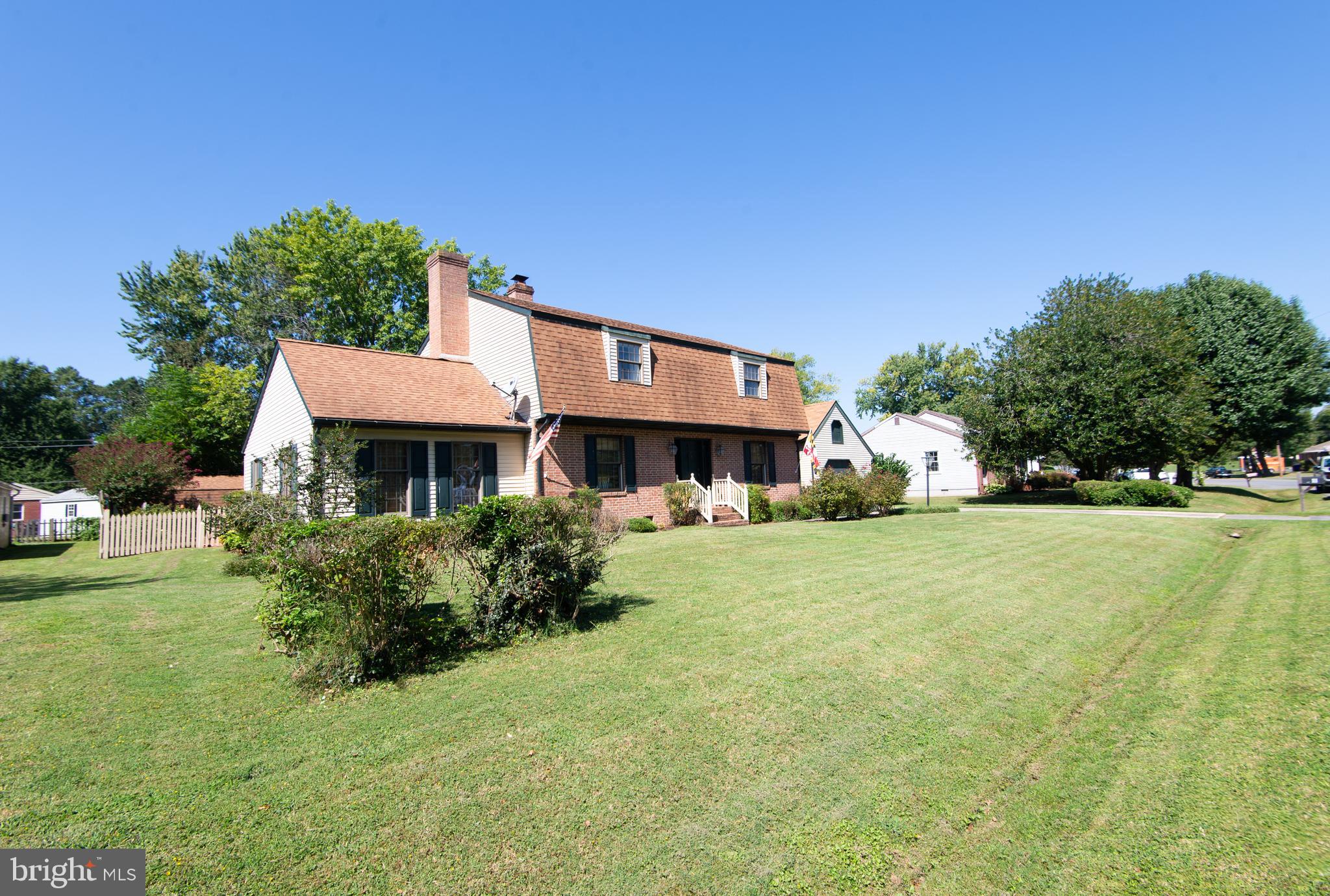 ALGONQUIN - Residential