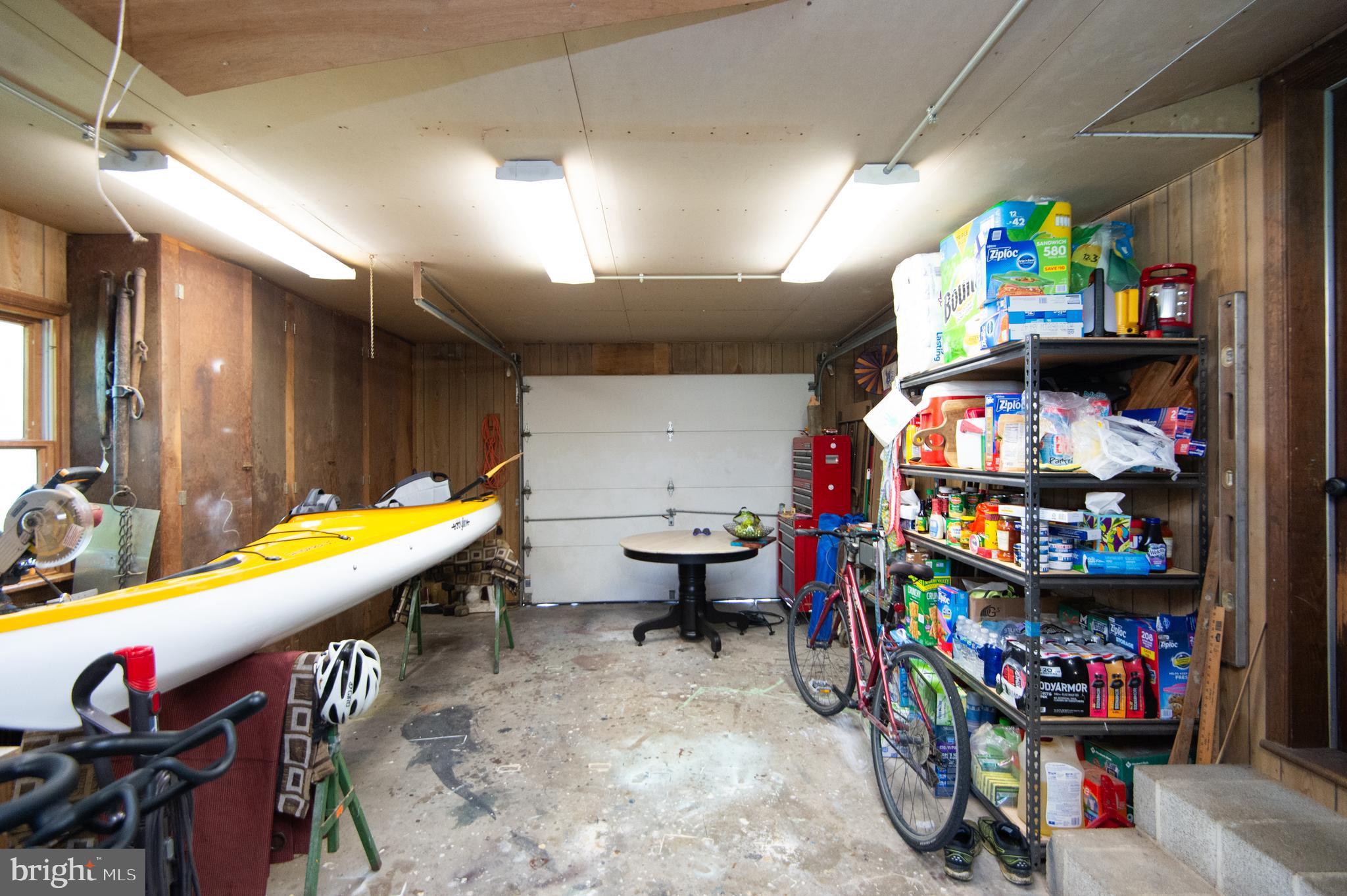 ALGONQUIN - Residential