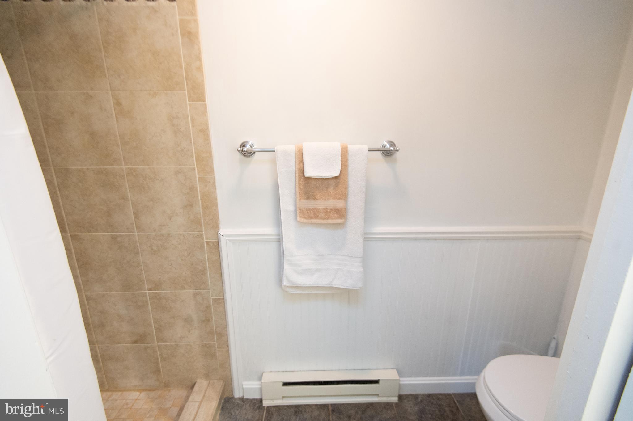 ALGONQUIN - Residential