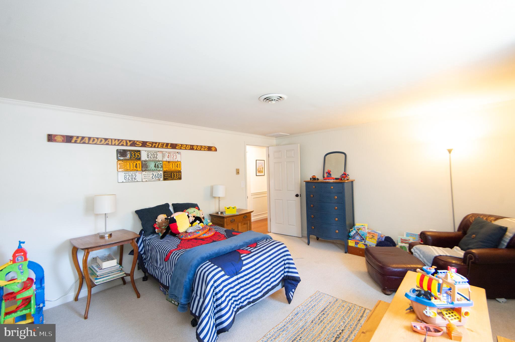 ALGONQUIN - Residential