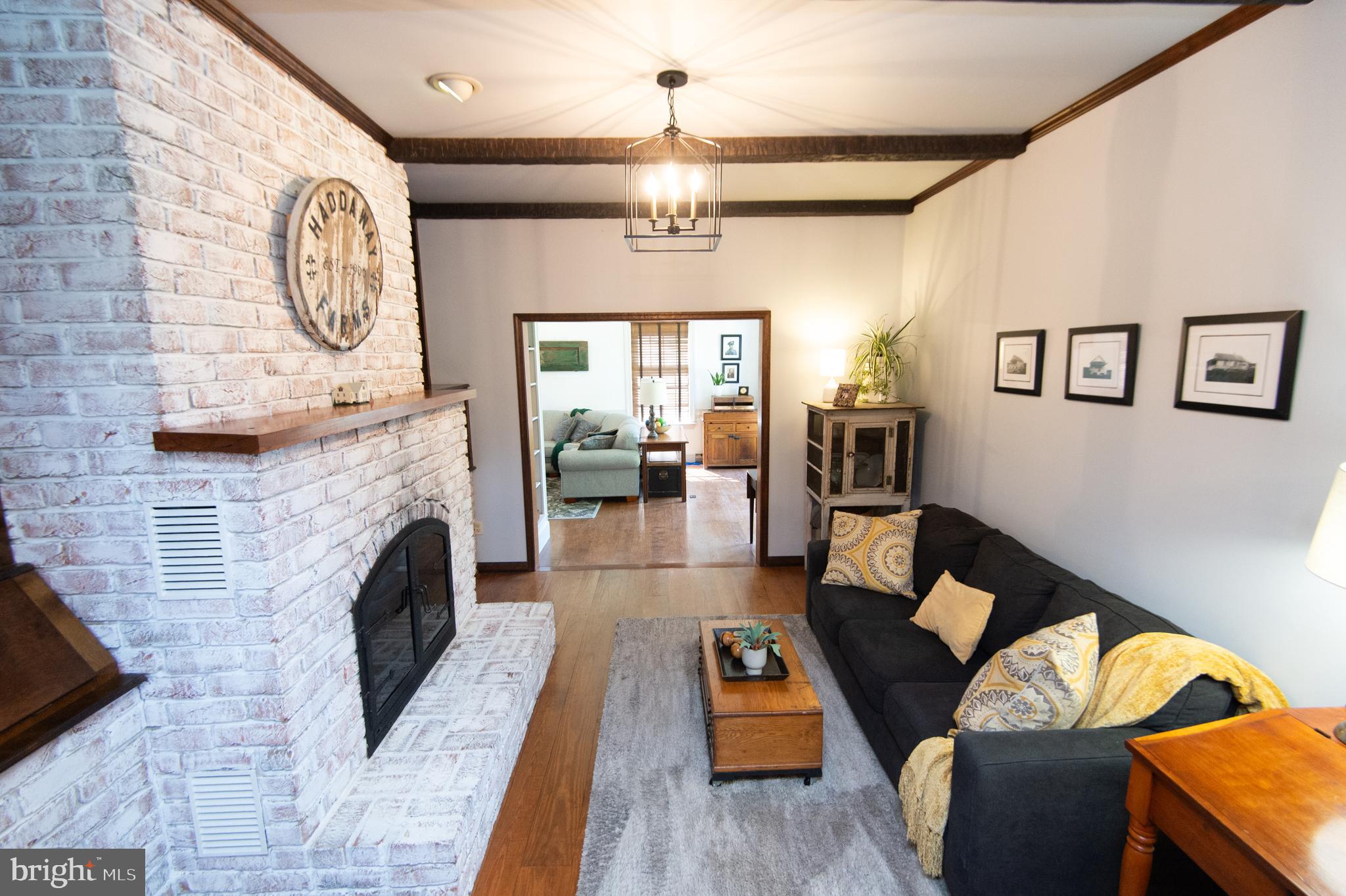 ALGONQUIN - Residential