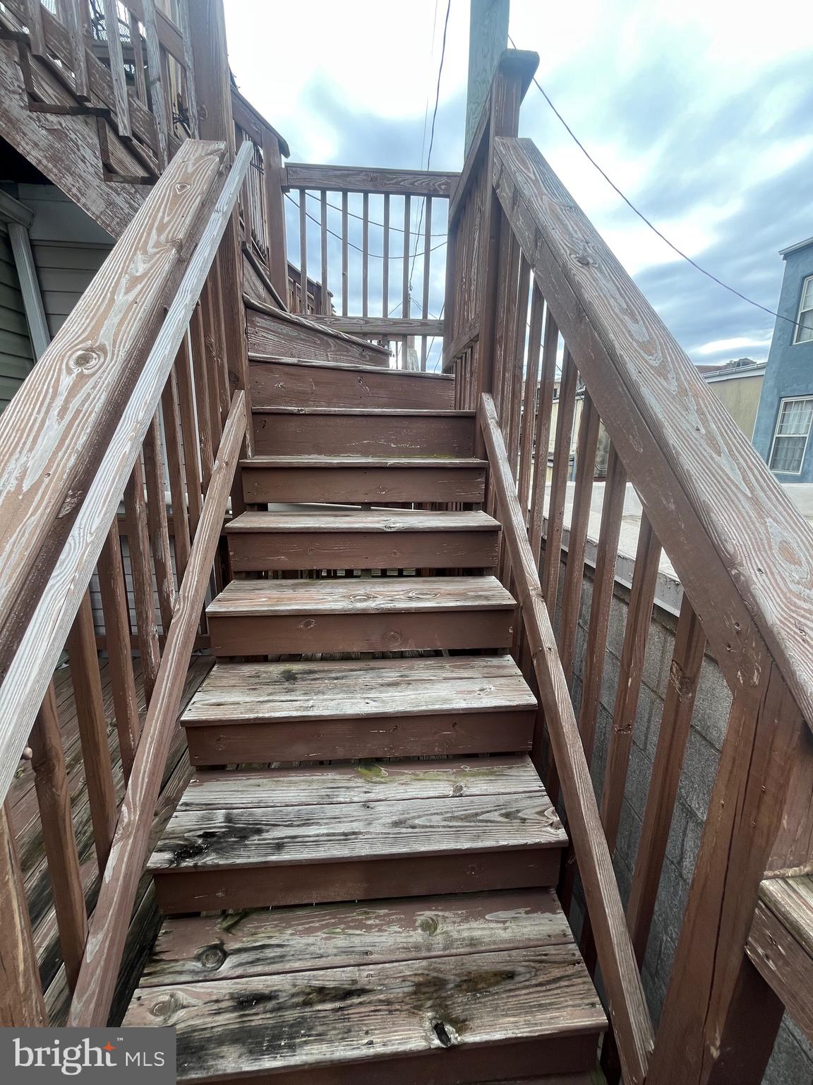 MIDDLE EAST - Residential