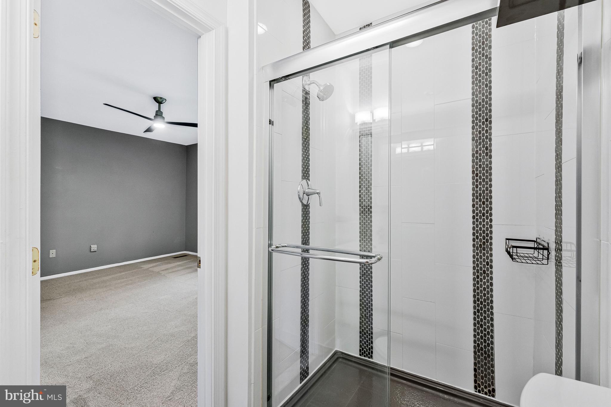 DEEPWOOD - Residential