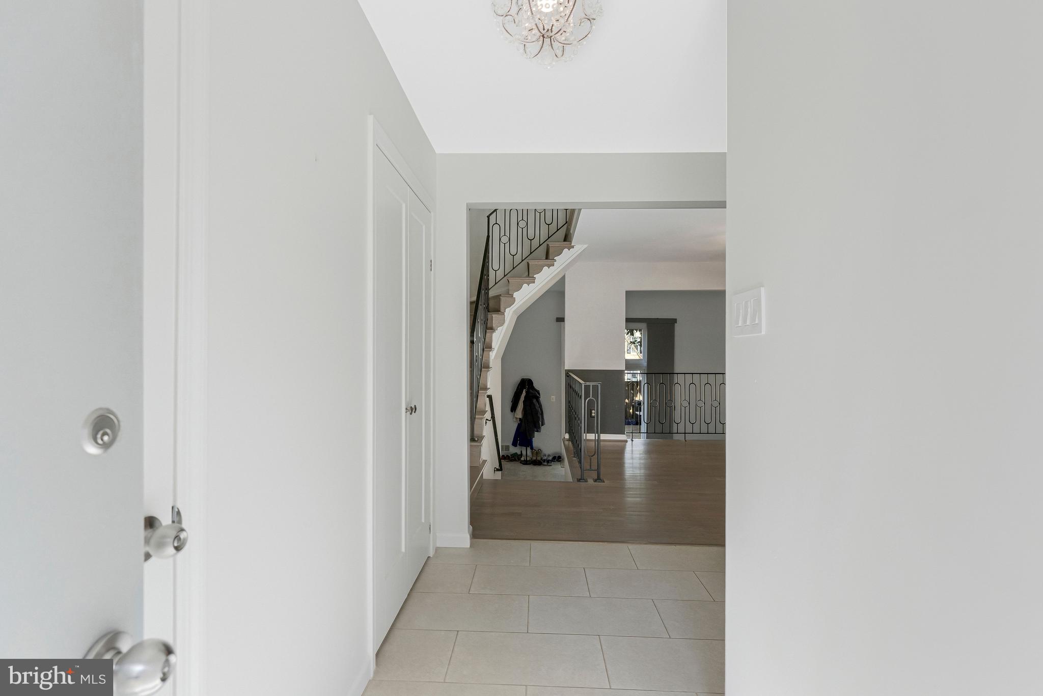 11852 SAINT TRINIANS COURT