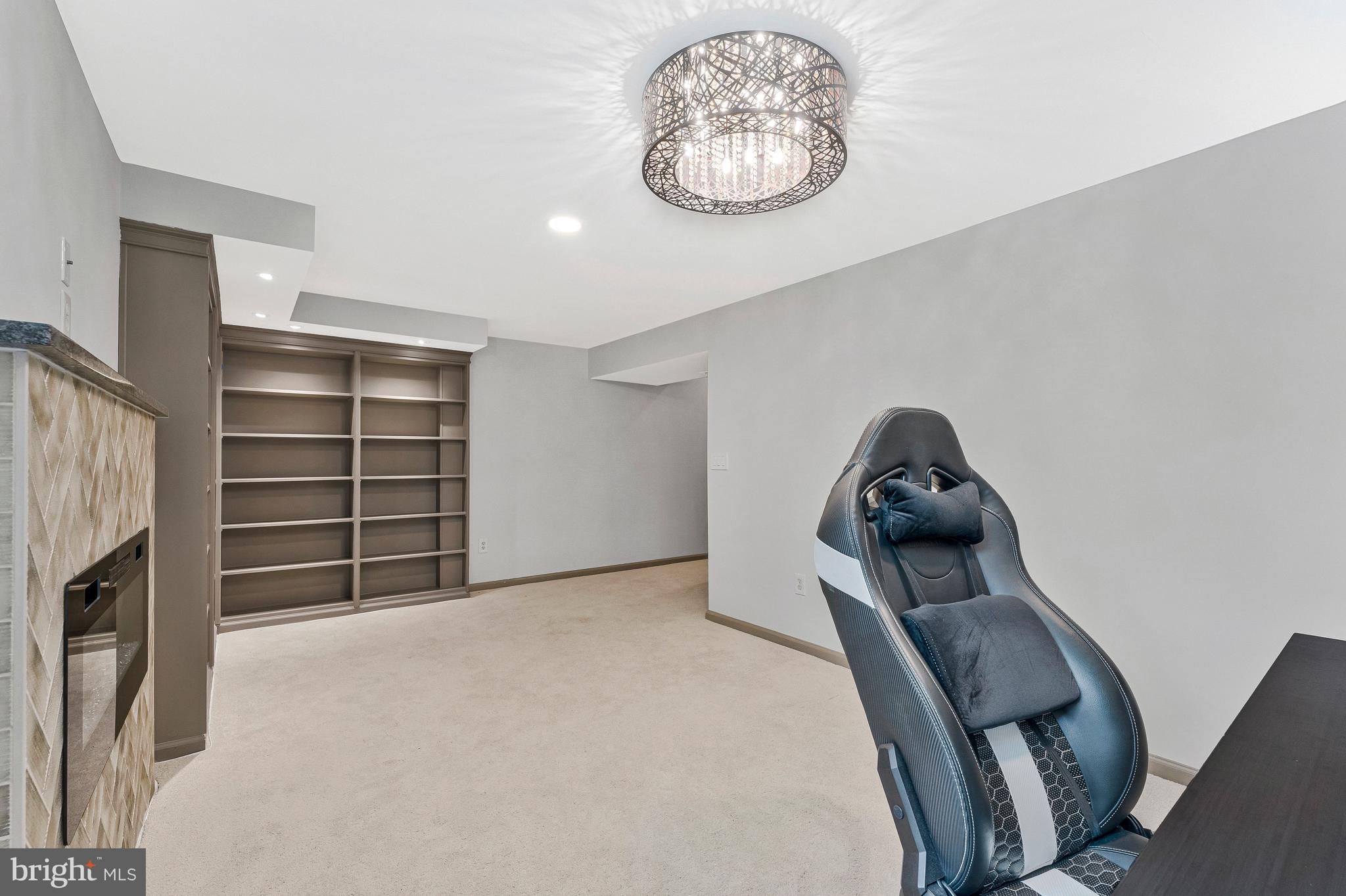 DEEPWOOD - Residential