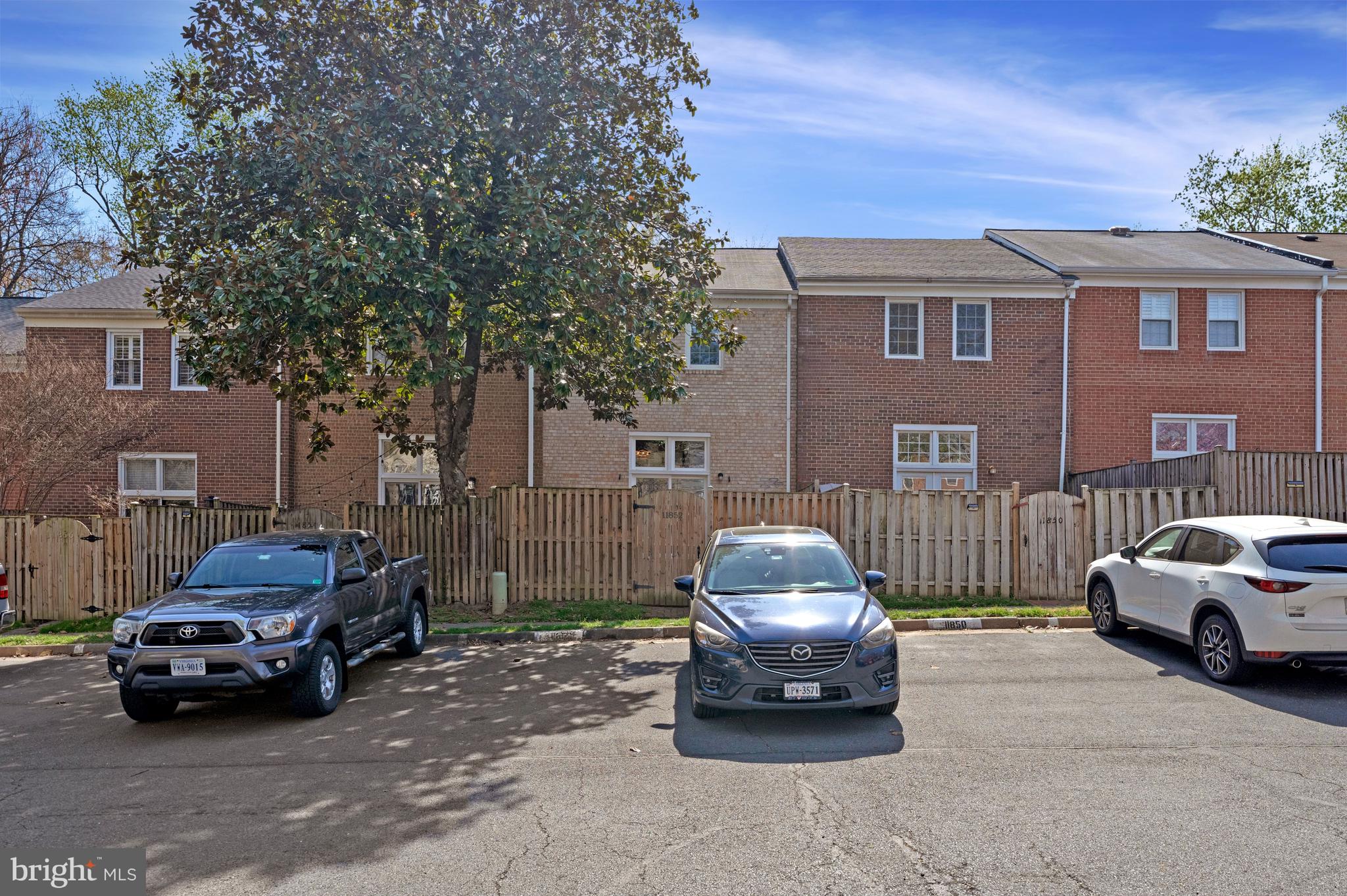 DEEPWOOD - Residential