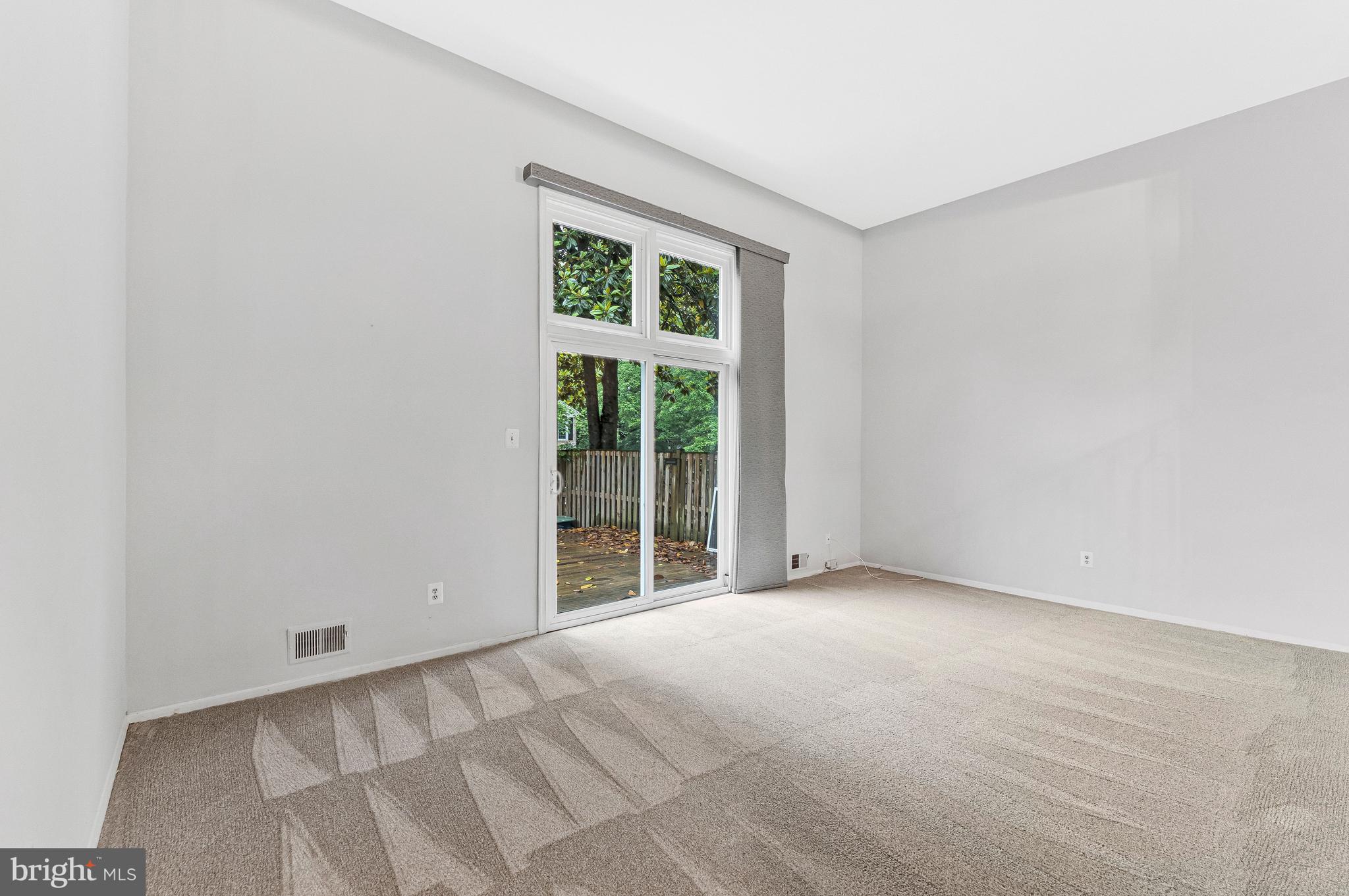 DEEPWOOD - Residential