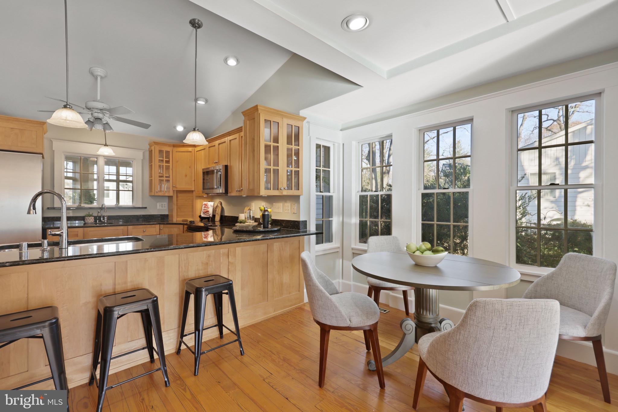 MANHATTAN BEACH - Residential