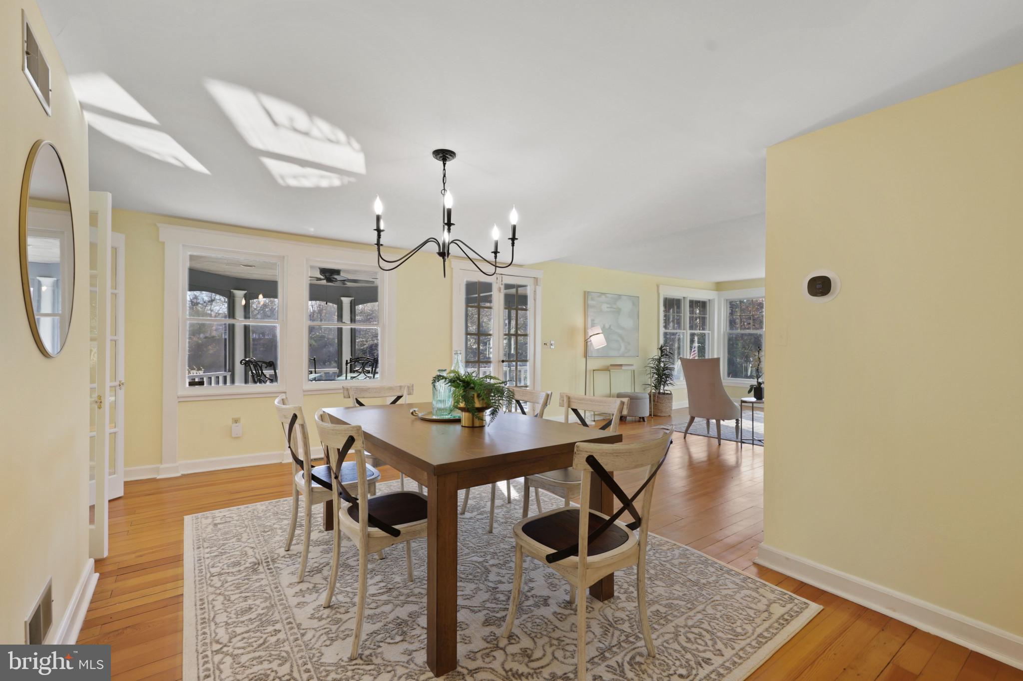 MANHATTAN BEACH - Residential