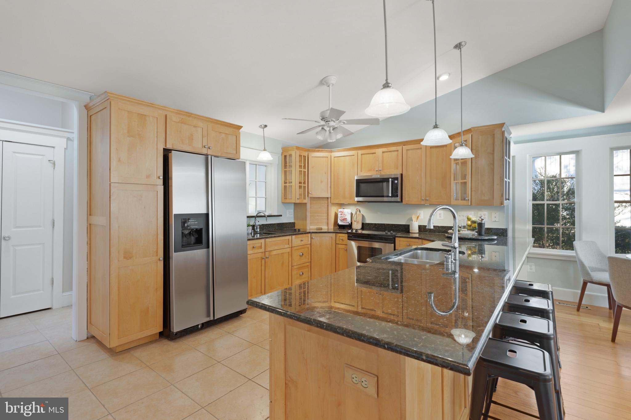 MANHATTAN BEACH - Residential