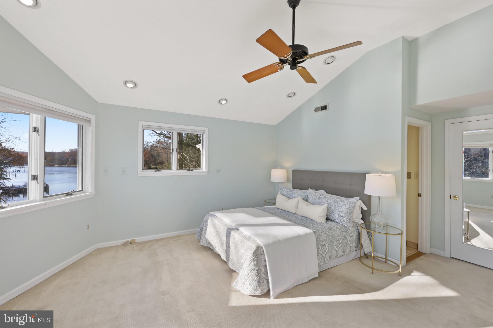 MANHATTAN BEACH - Residential