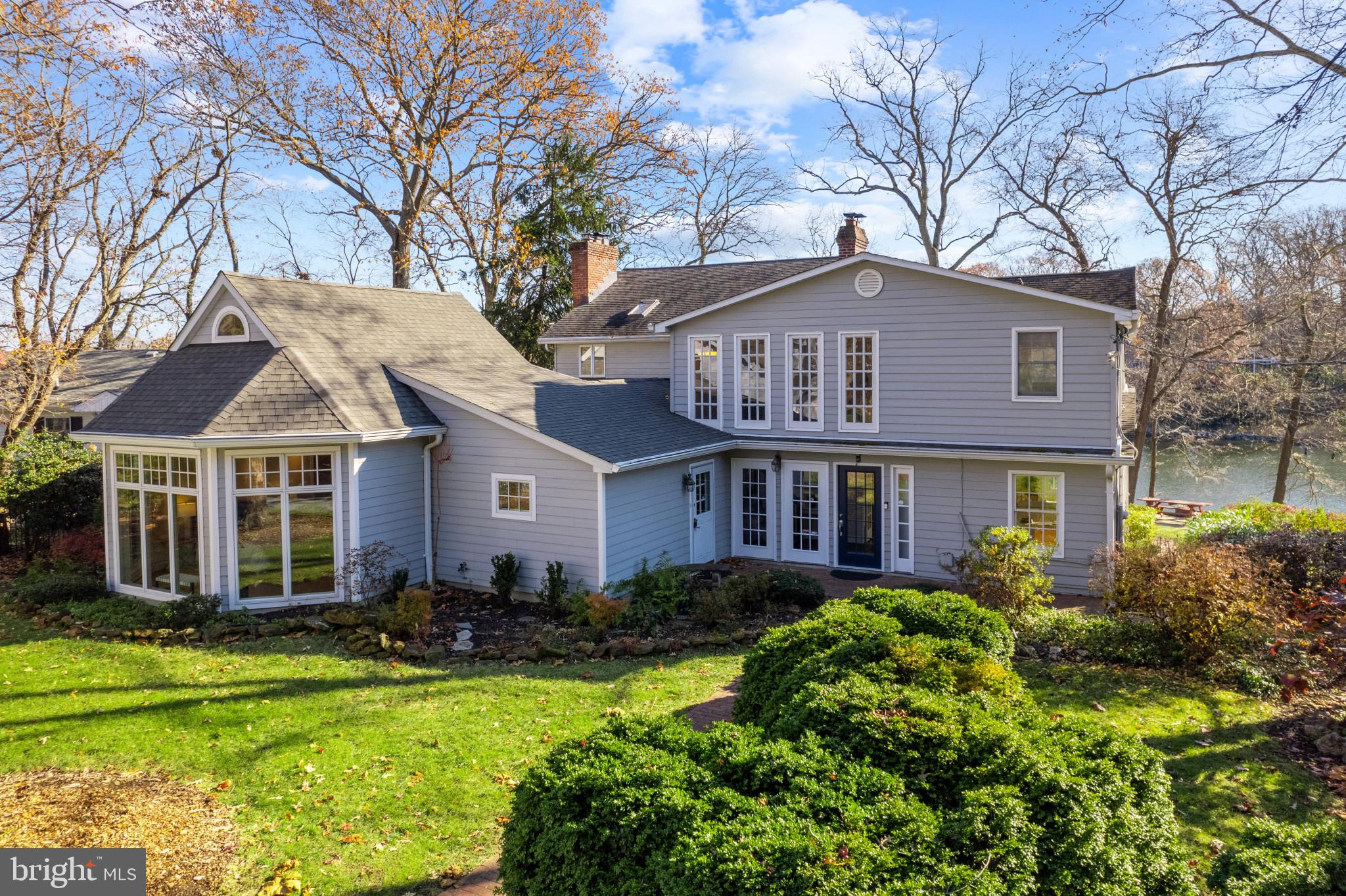 MANHATTAN BEACH - Residential