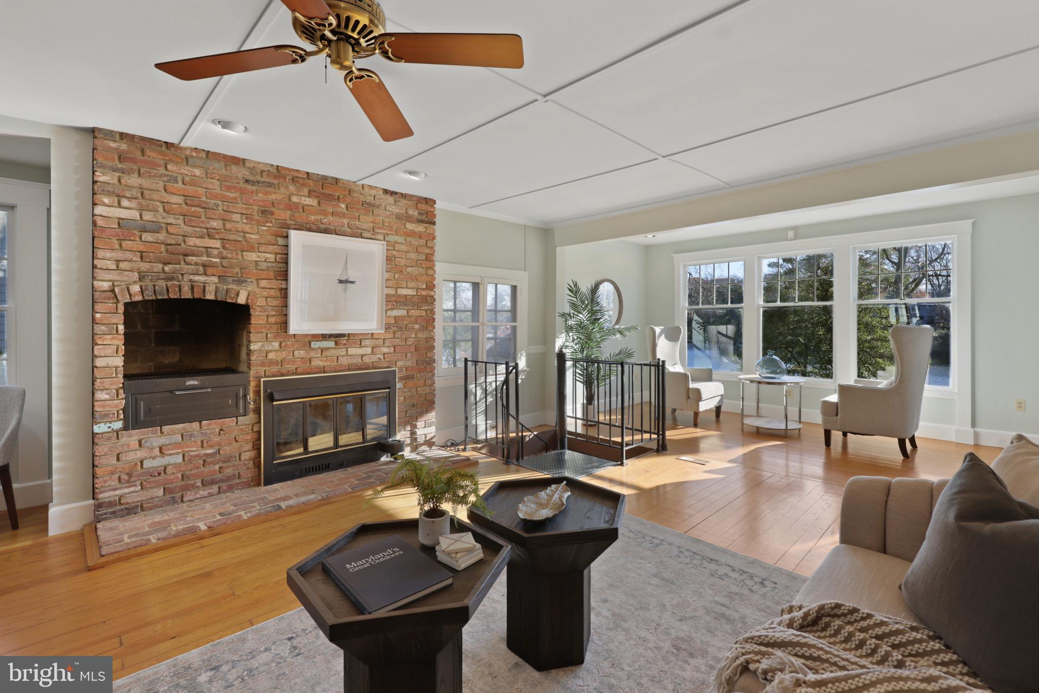 MANHATTAN BEACH - Residential