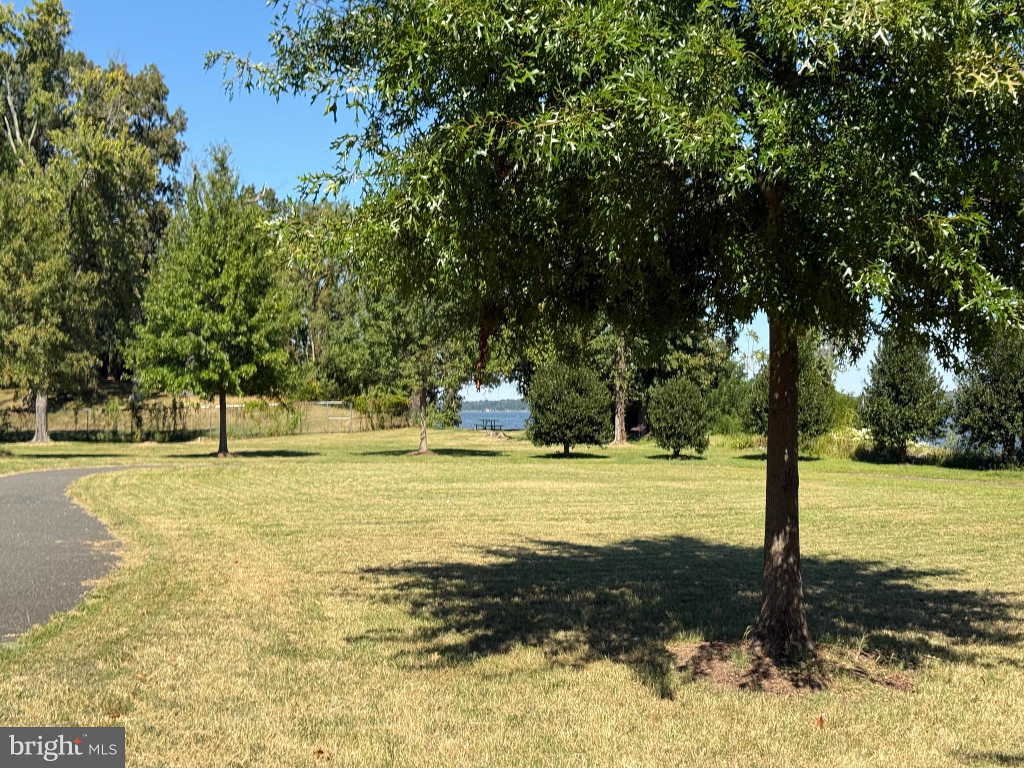 TOWN OF QUANTICO - Land