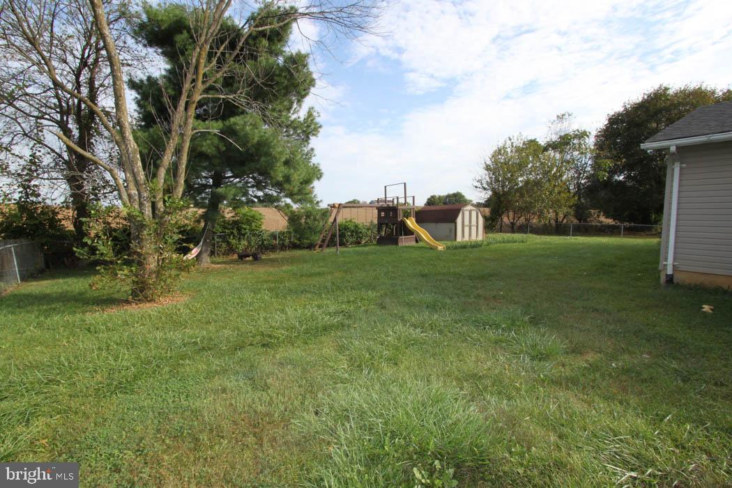 ORCHARD HILLS - Residential Lease