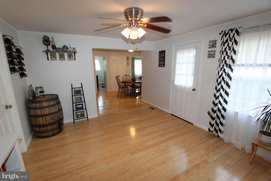 ORCHARD HILLS - Residential Lease