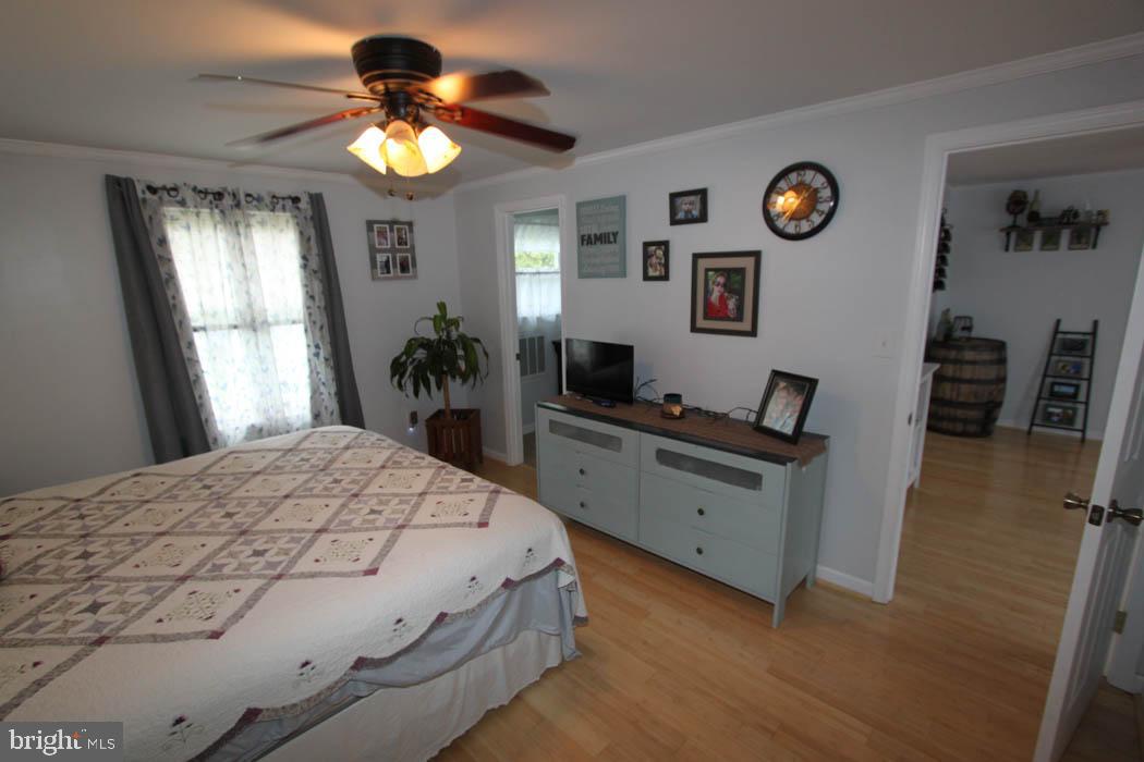 ORCHARD HILLS - Residential Lease