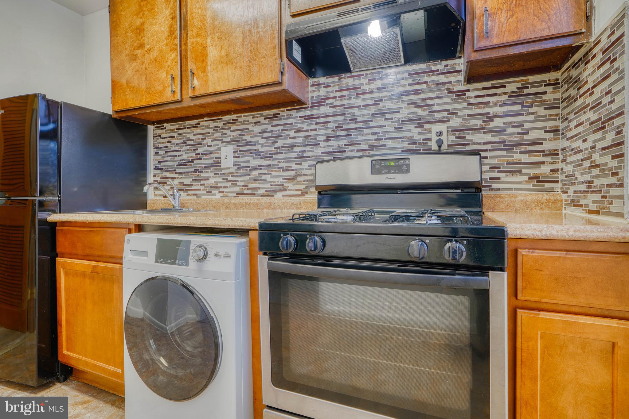 BOLTON HILL HISTORIC DISTRICT - Residential Lease