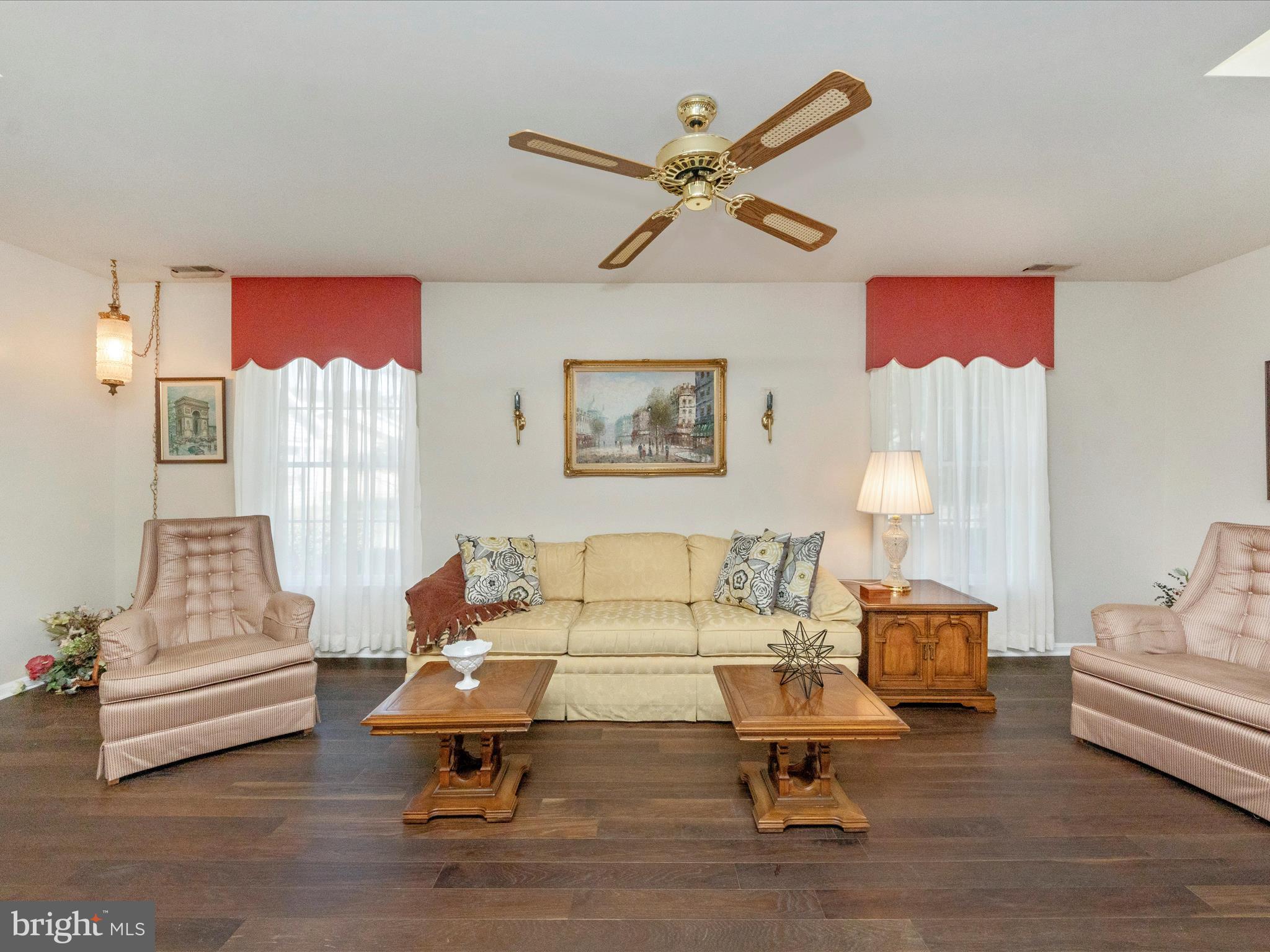 HERITAGE HARBOUR - Residential