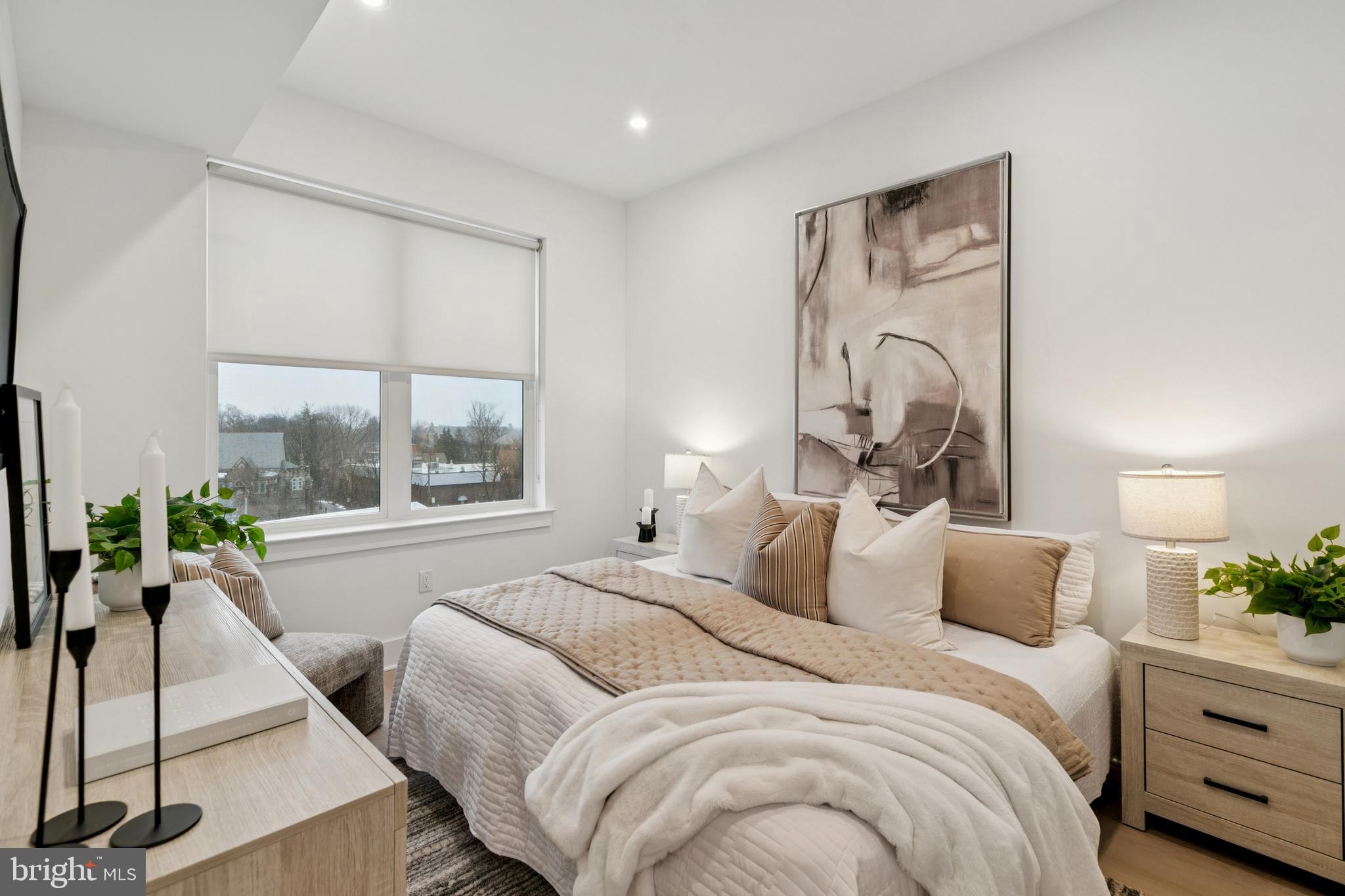 20 W ALLENS LANE 30 411