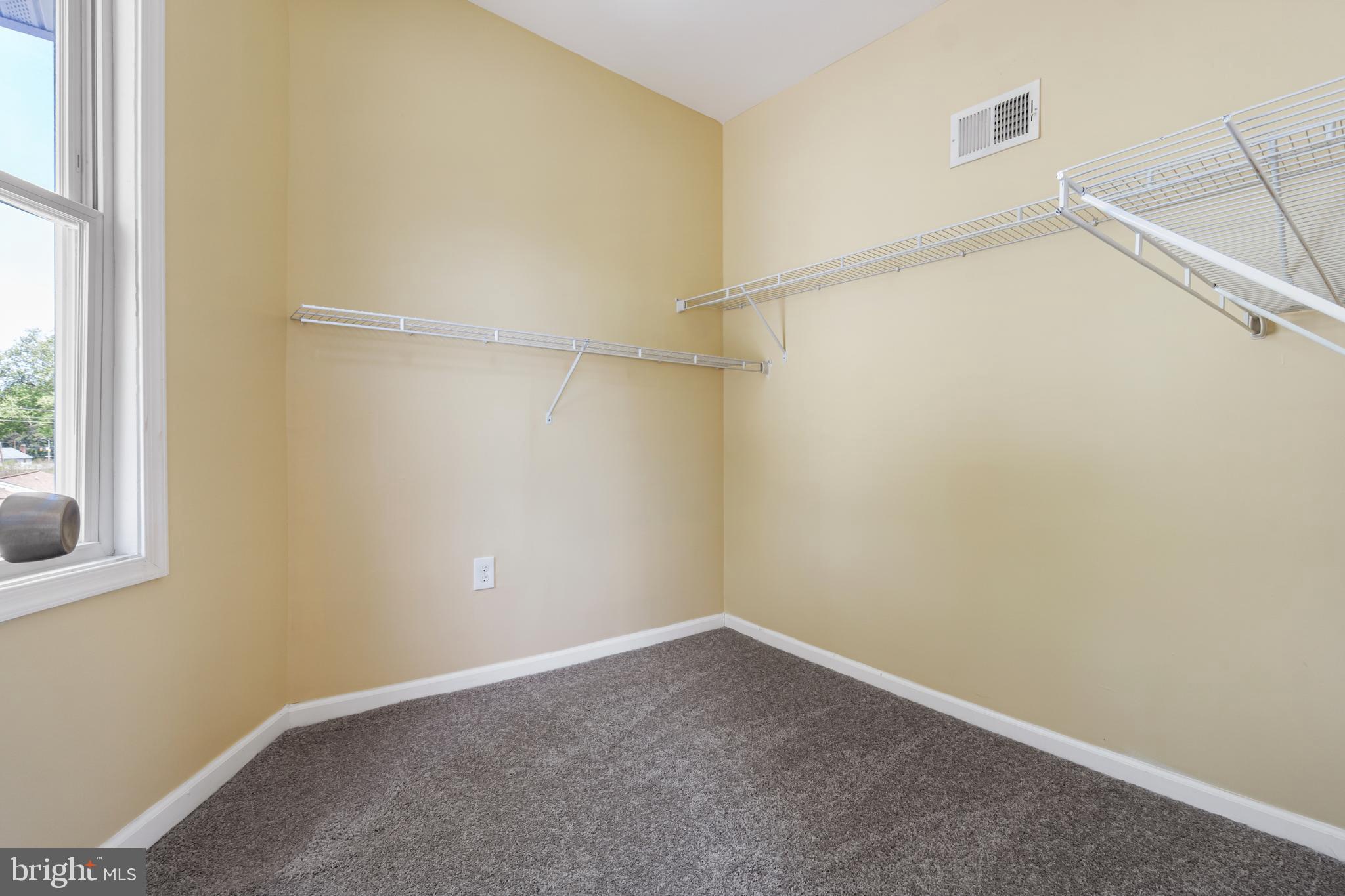 WEST ARLINGTON - Residential