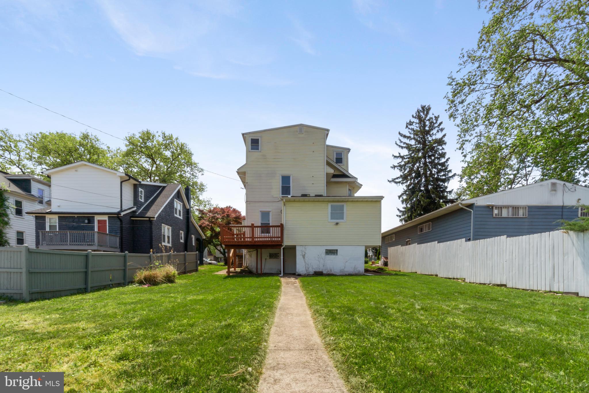 WEST ARLINGTON - Residential