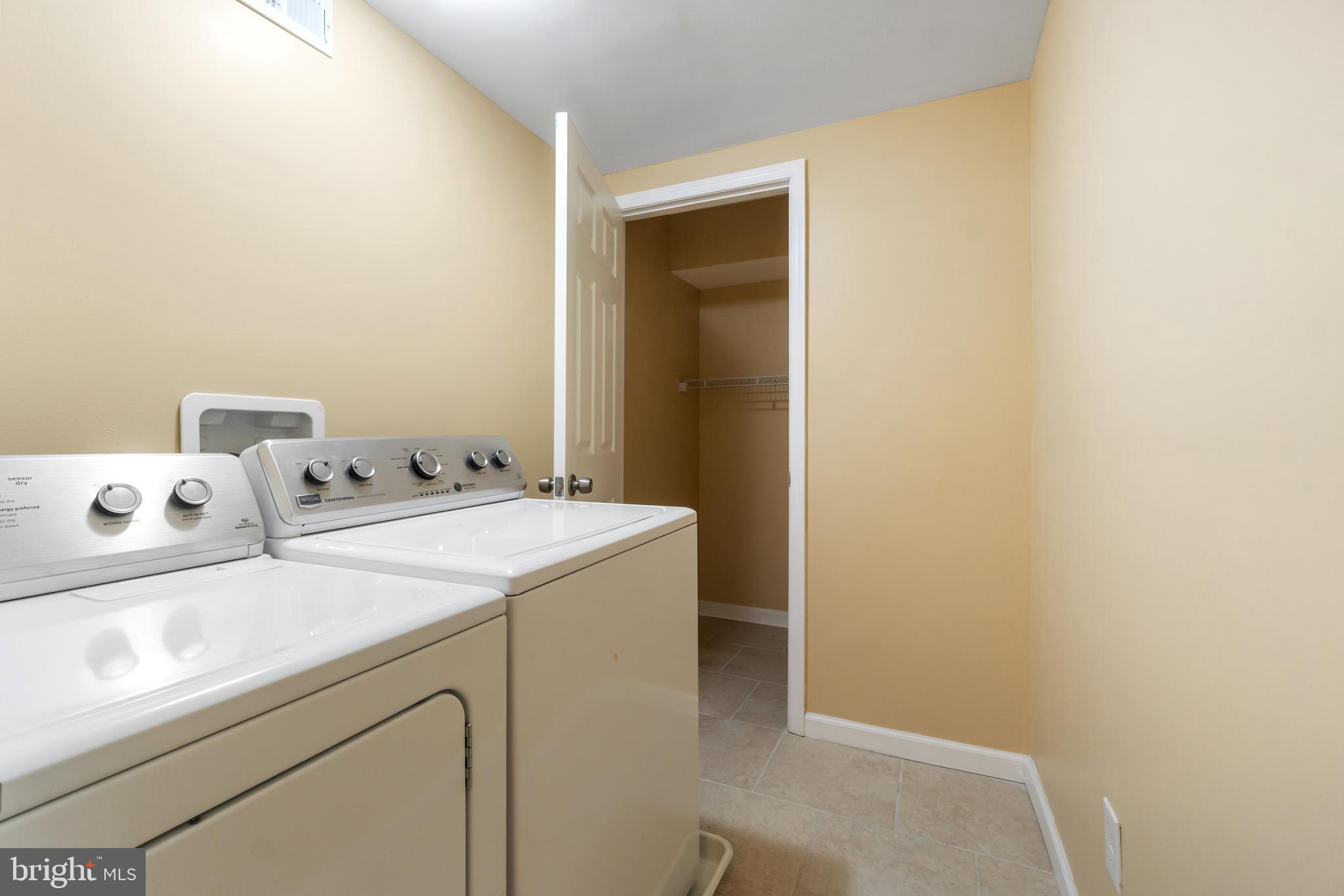WEST ARLINGTON - Residential