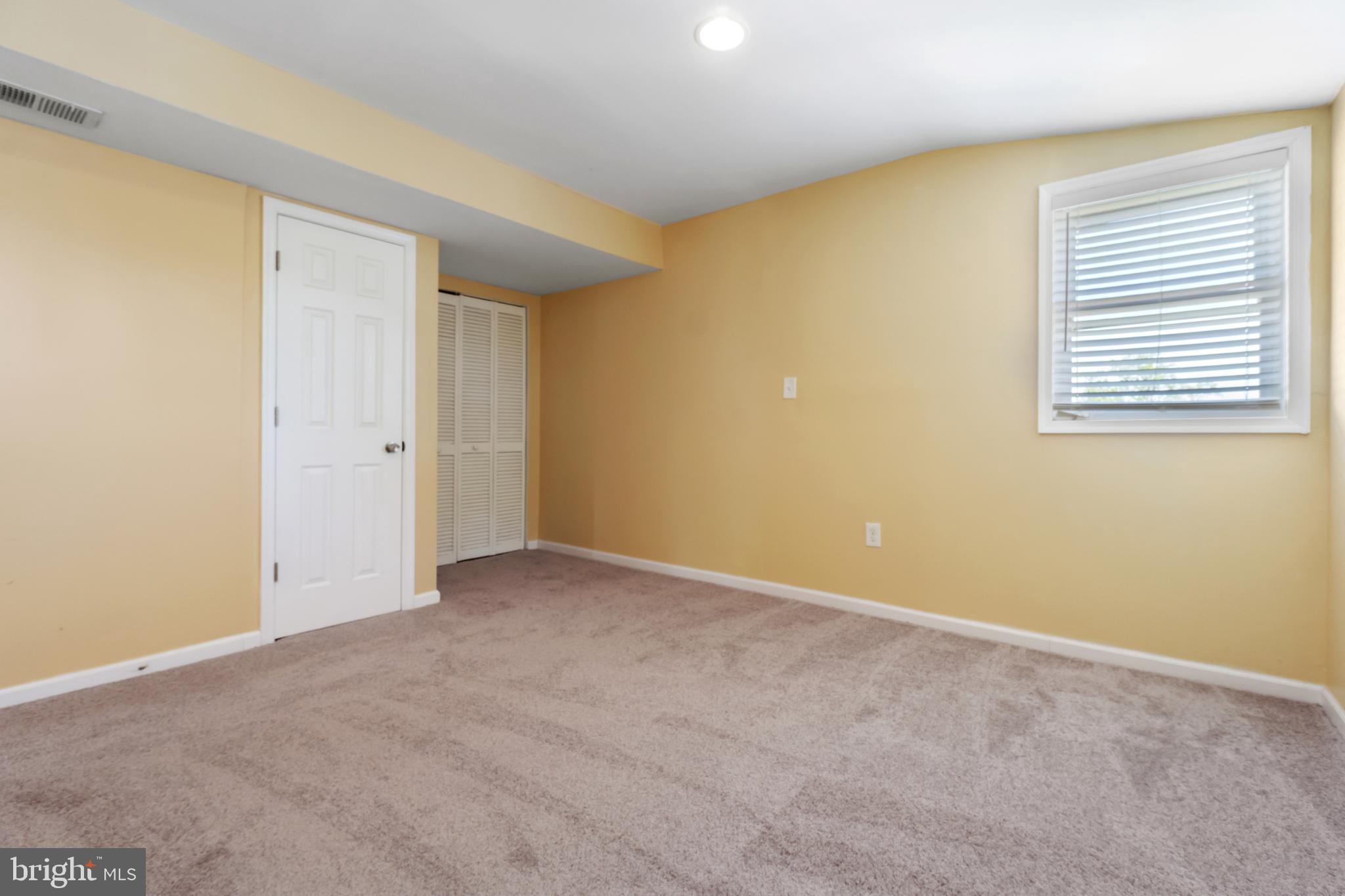 WEST ARLINGTON - Residential