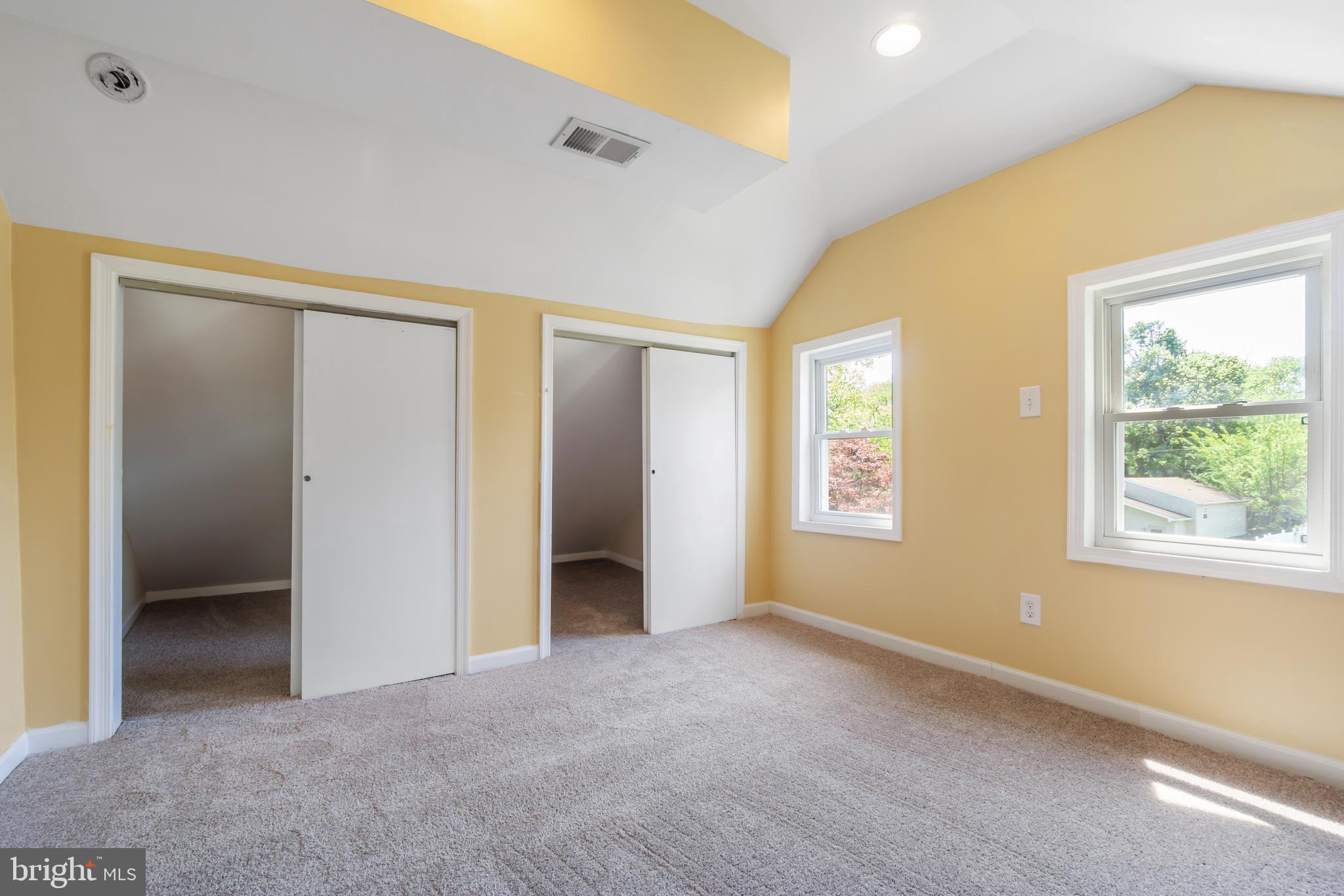 WEST ARLINGTON - Residential