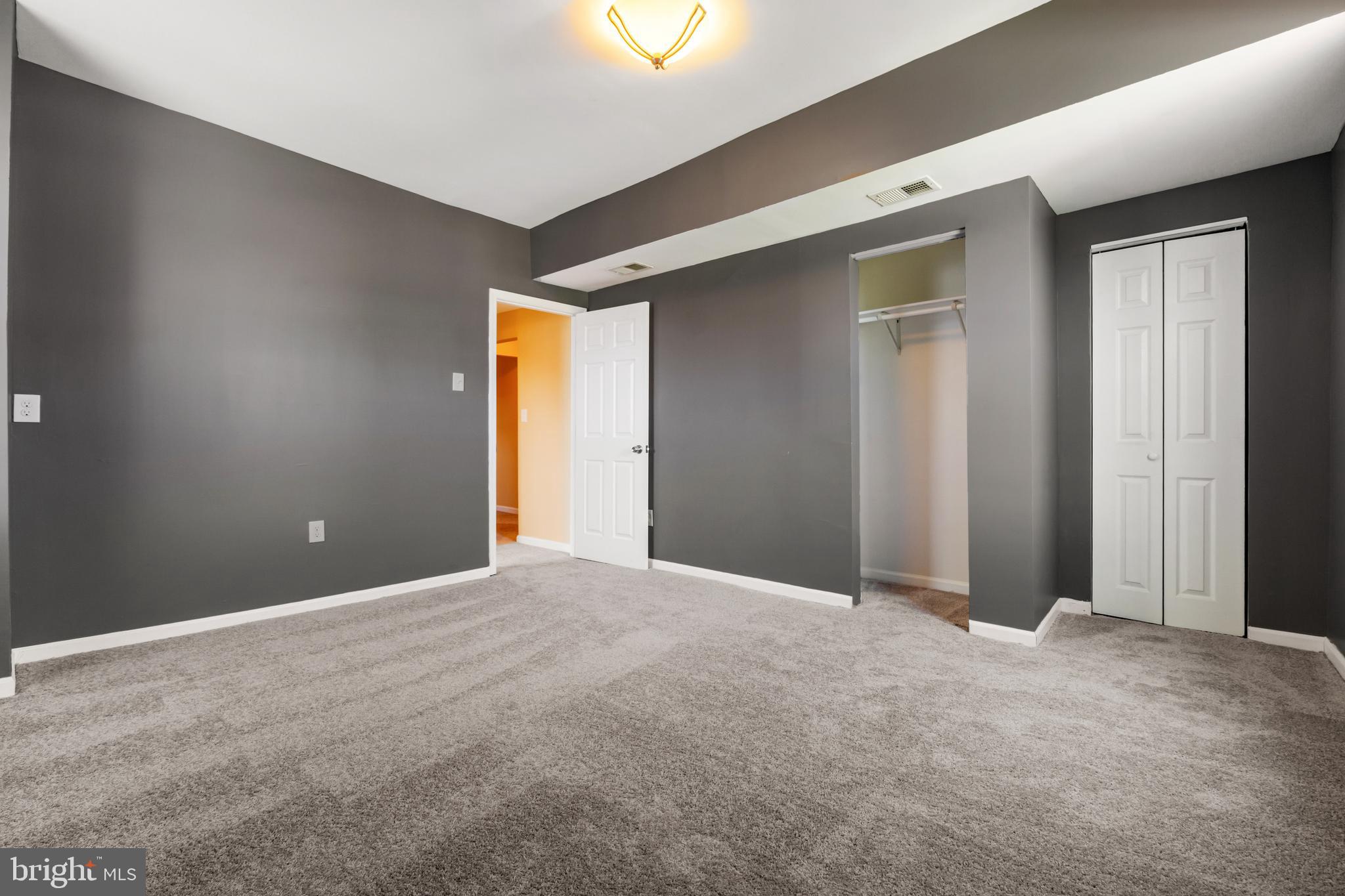 WEST ARLINGTON - Residential