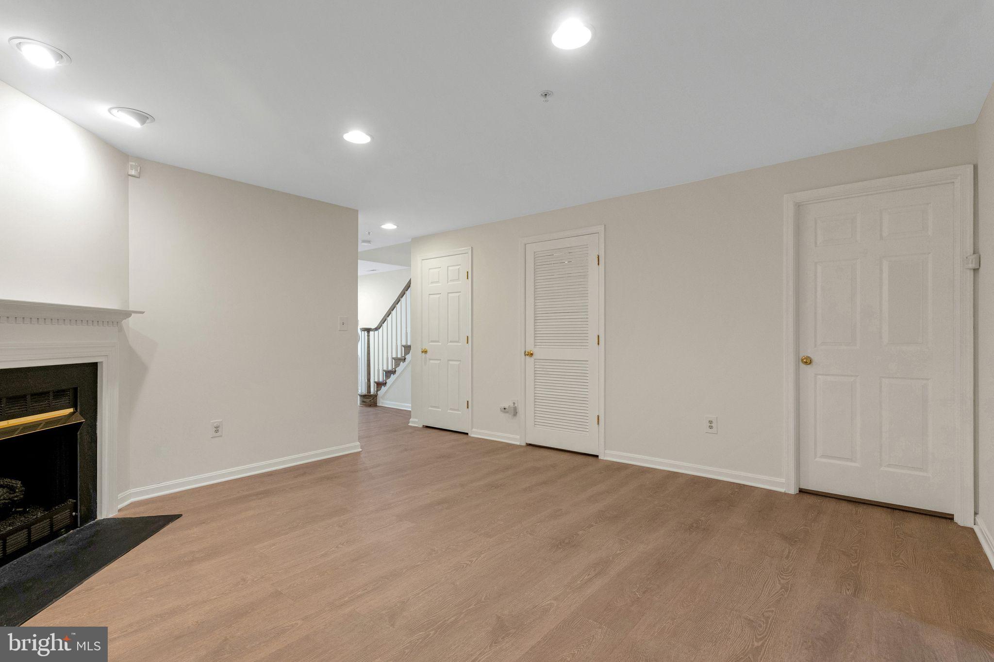 468 WINDING ROSE DRIVE