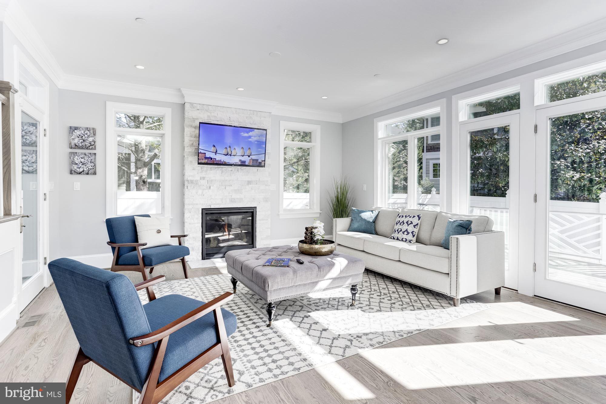 GLEN ECHO HEIGHTS - Residential