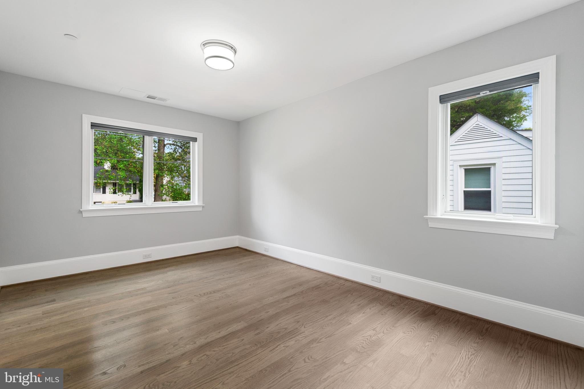 GLEN ECHO HEIGHTS - Residential