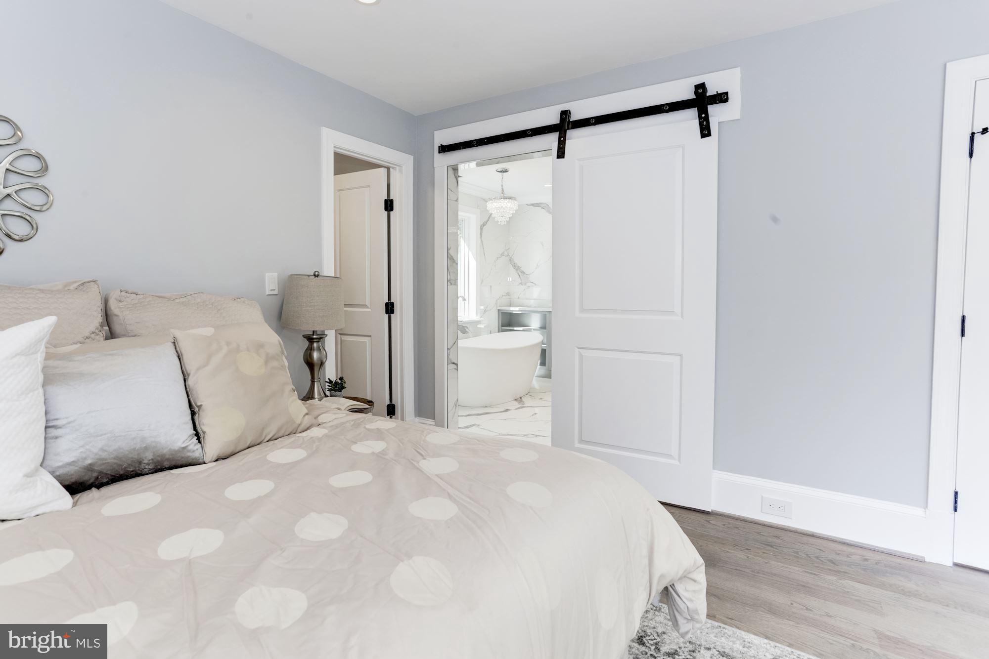 GLEN ECHO HEIGHTS - Residential