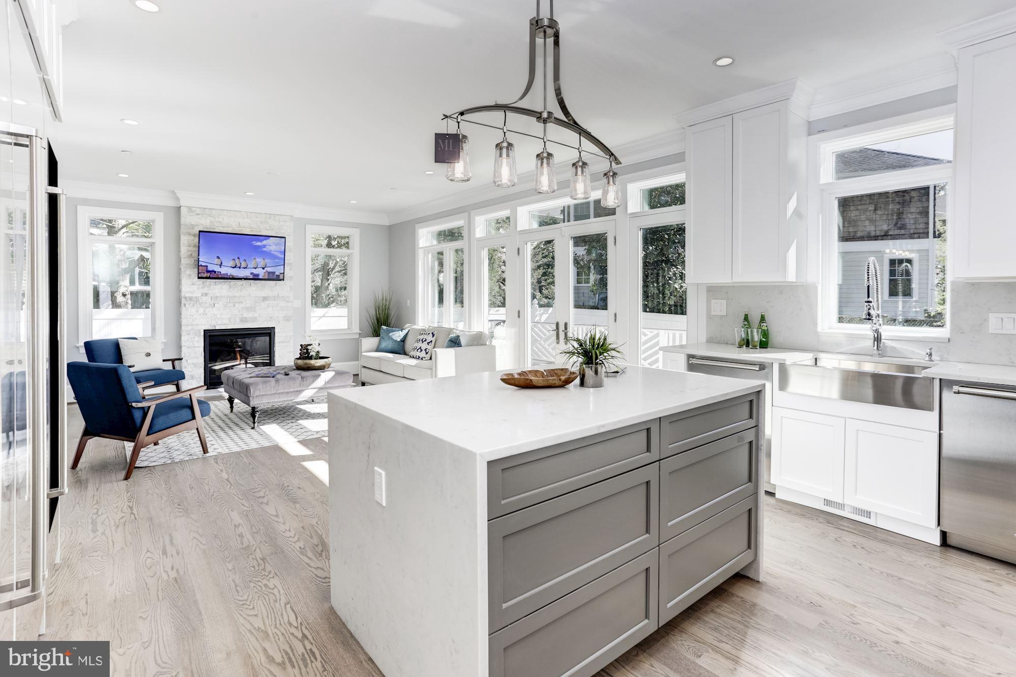 GLEN ECHO HEIGHTS - Residential