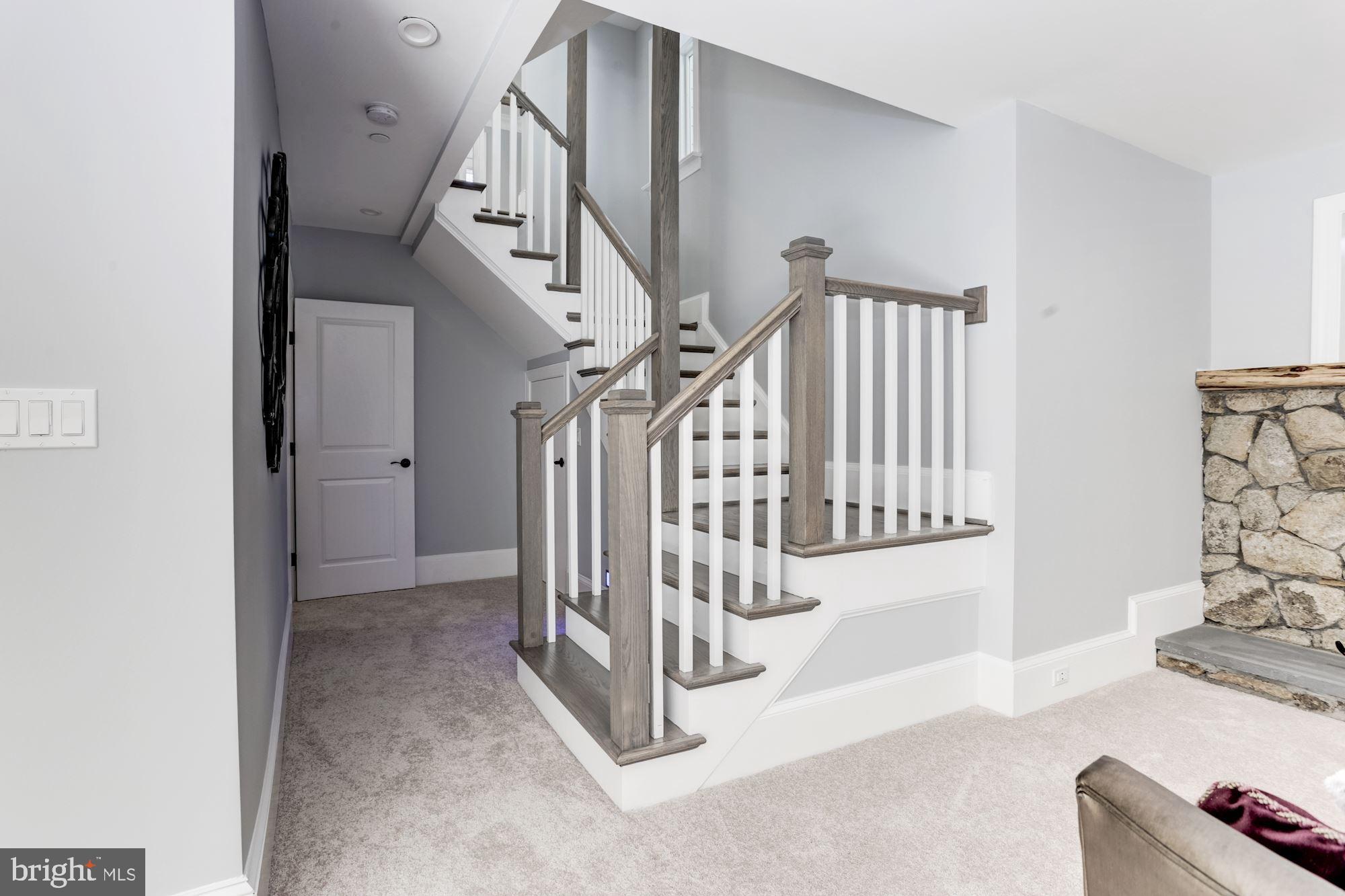 GLEN ECHO HEIGHTS - Residential