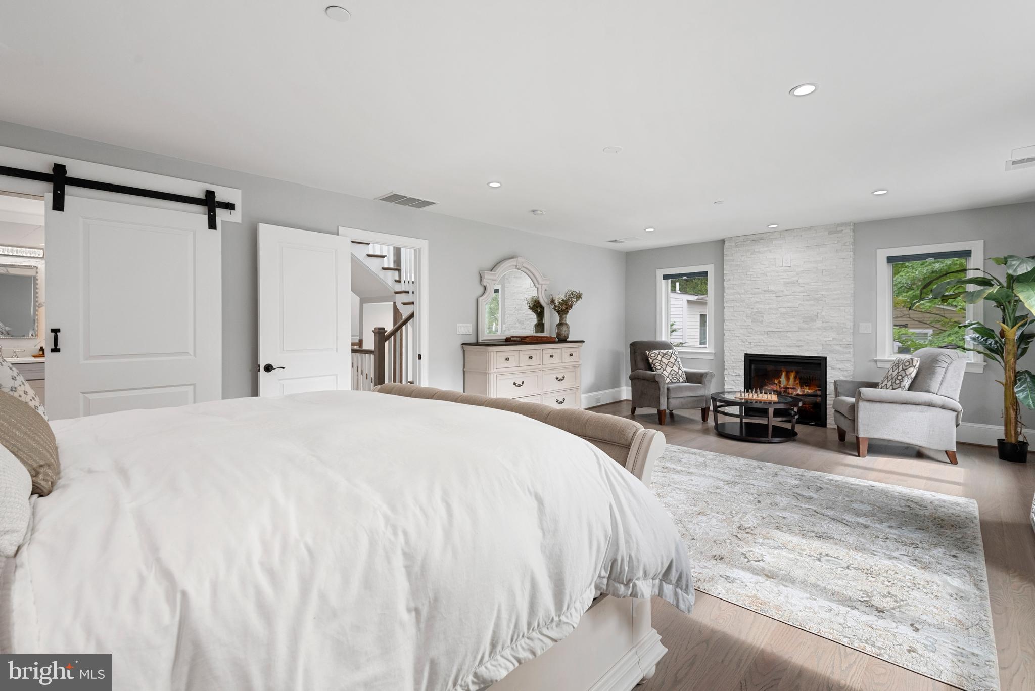 GLEN ECHO HEIGHTS - Residential