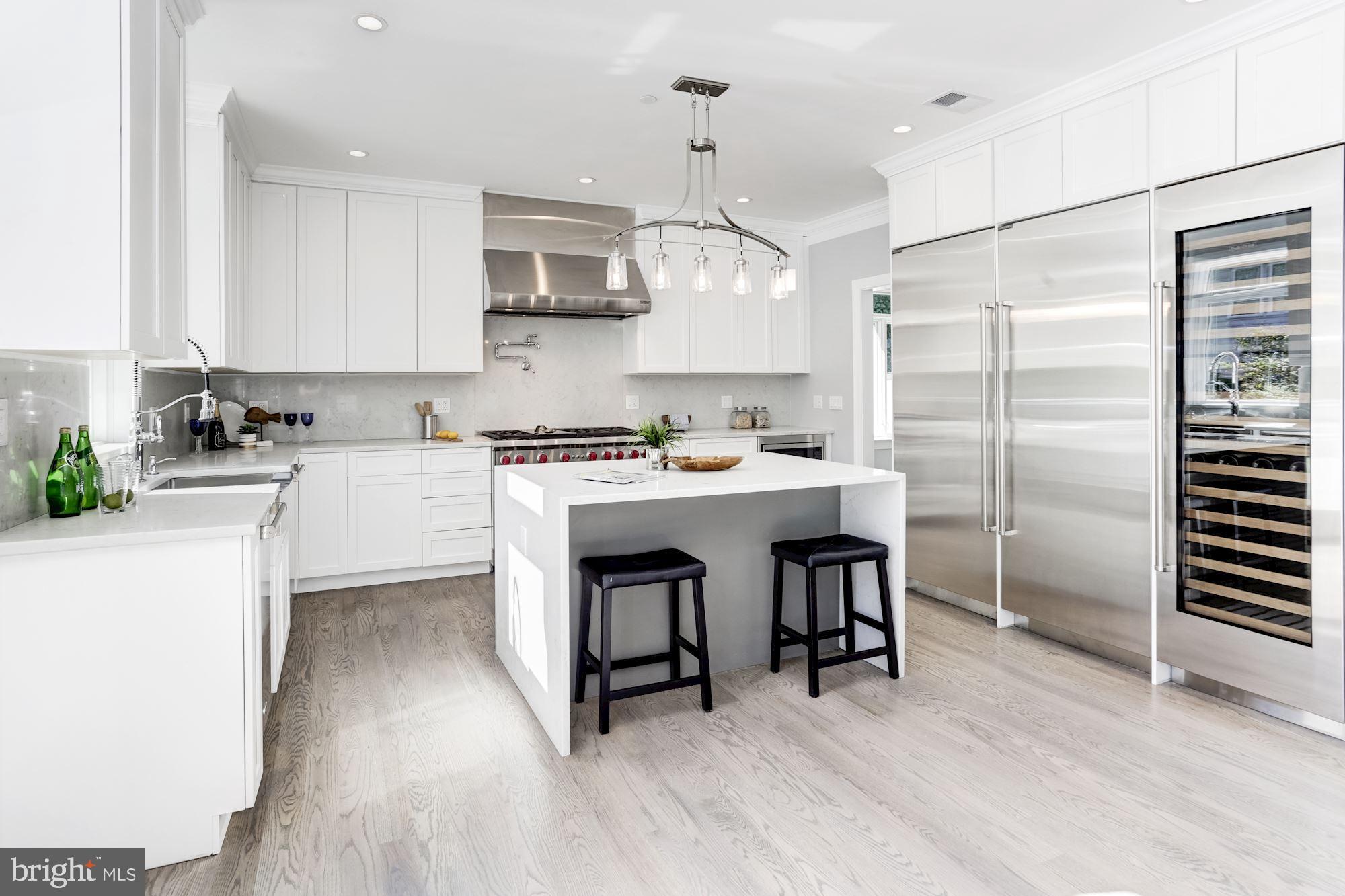 GLEN ECHO HEIGHTS - Residential