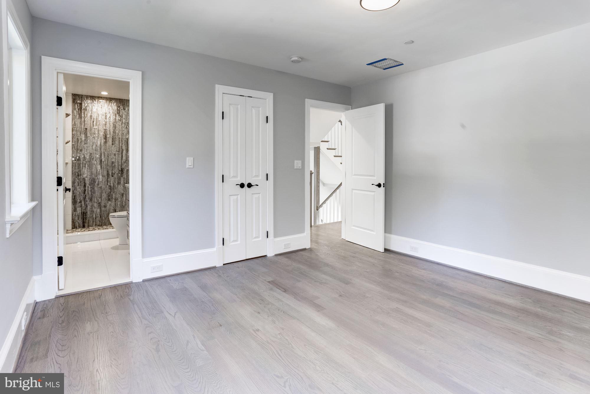 GLEN ECHO HEIGHTS - Residential