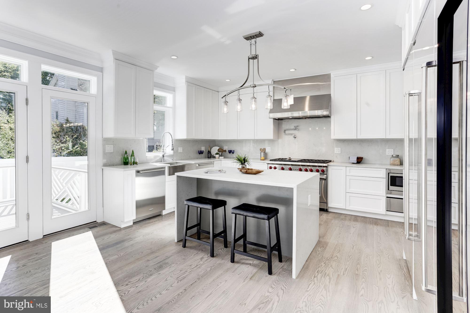 GLEN ECHO HEIGHTS - Residential