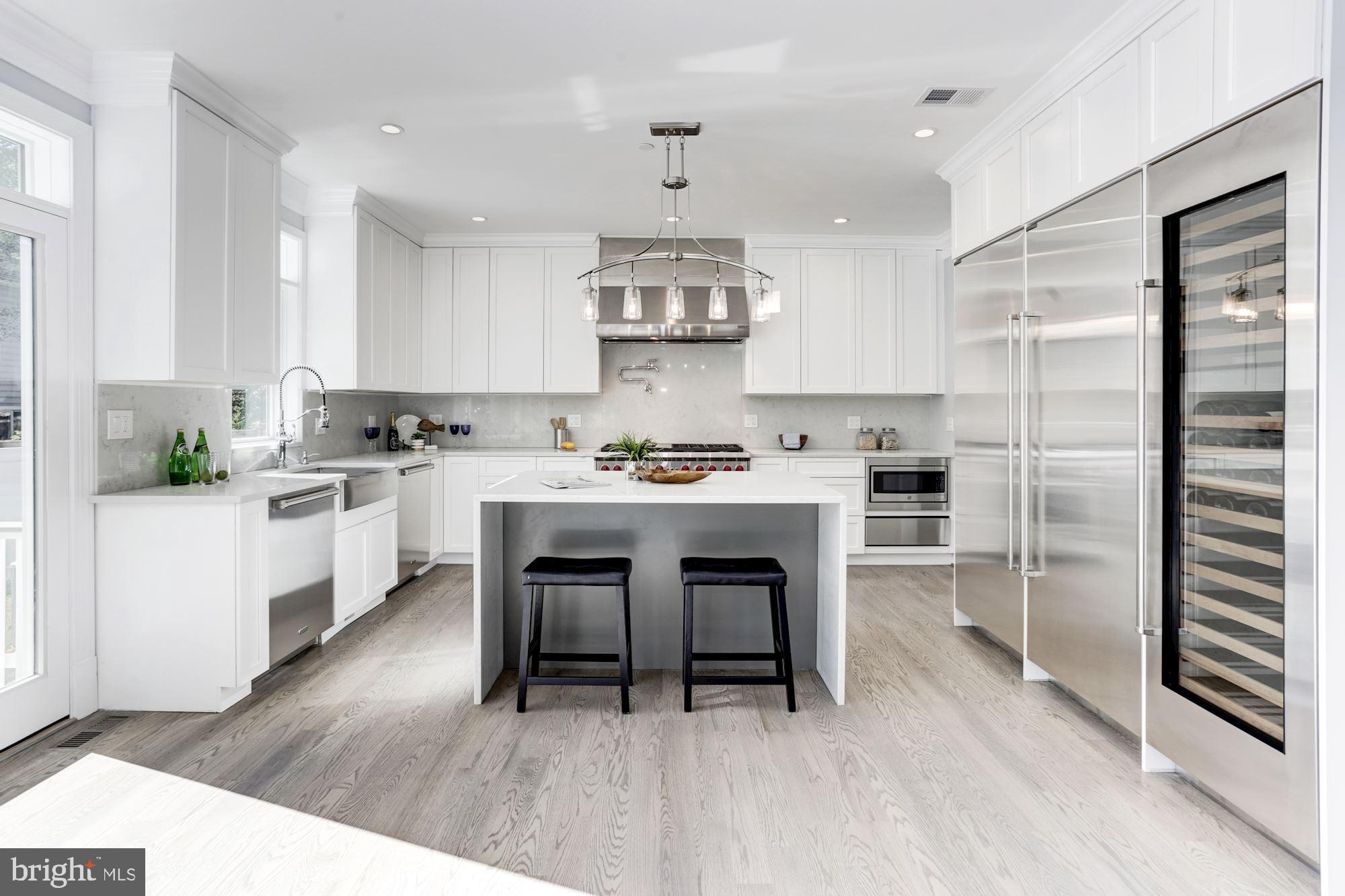 GLEN ECHO HEIGHTS - Residential