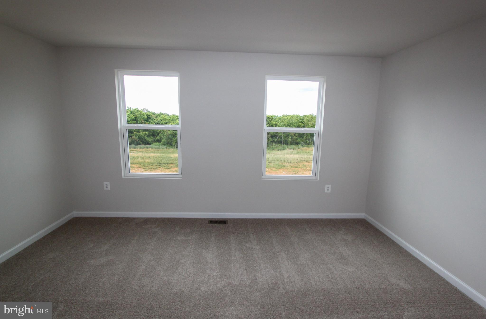 PRESIDENTS POINTE - Residential Lease